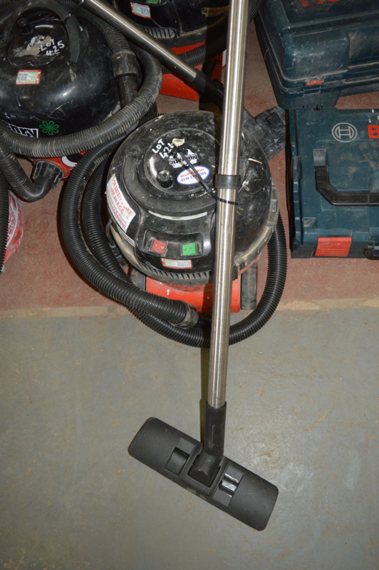 Numatic Henry 240v vacuum cleaner c/w hose & lance VAC121