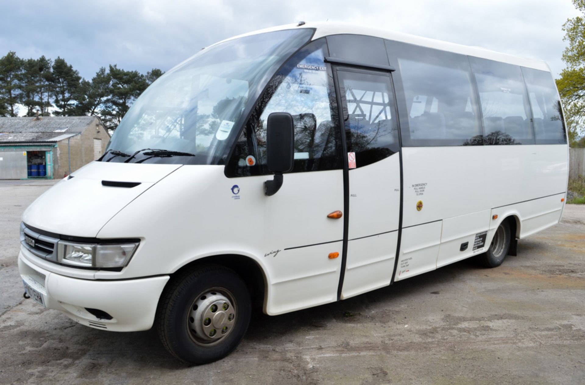 Iveco 24 seat mini bus Registration Number: PN07 EHW Date of Registration: 12/04/2007 MOT Expires: