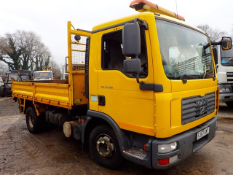 MAN TGL 12-180 12 tonne tipper lorry Registration Number: FJ57 AWY Date of Registration: 10/10/