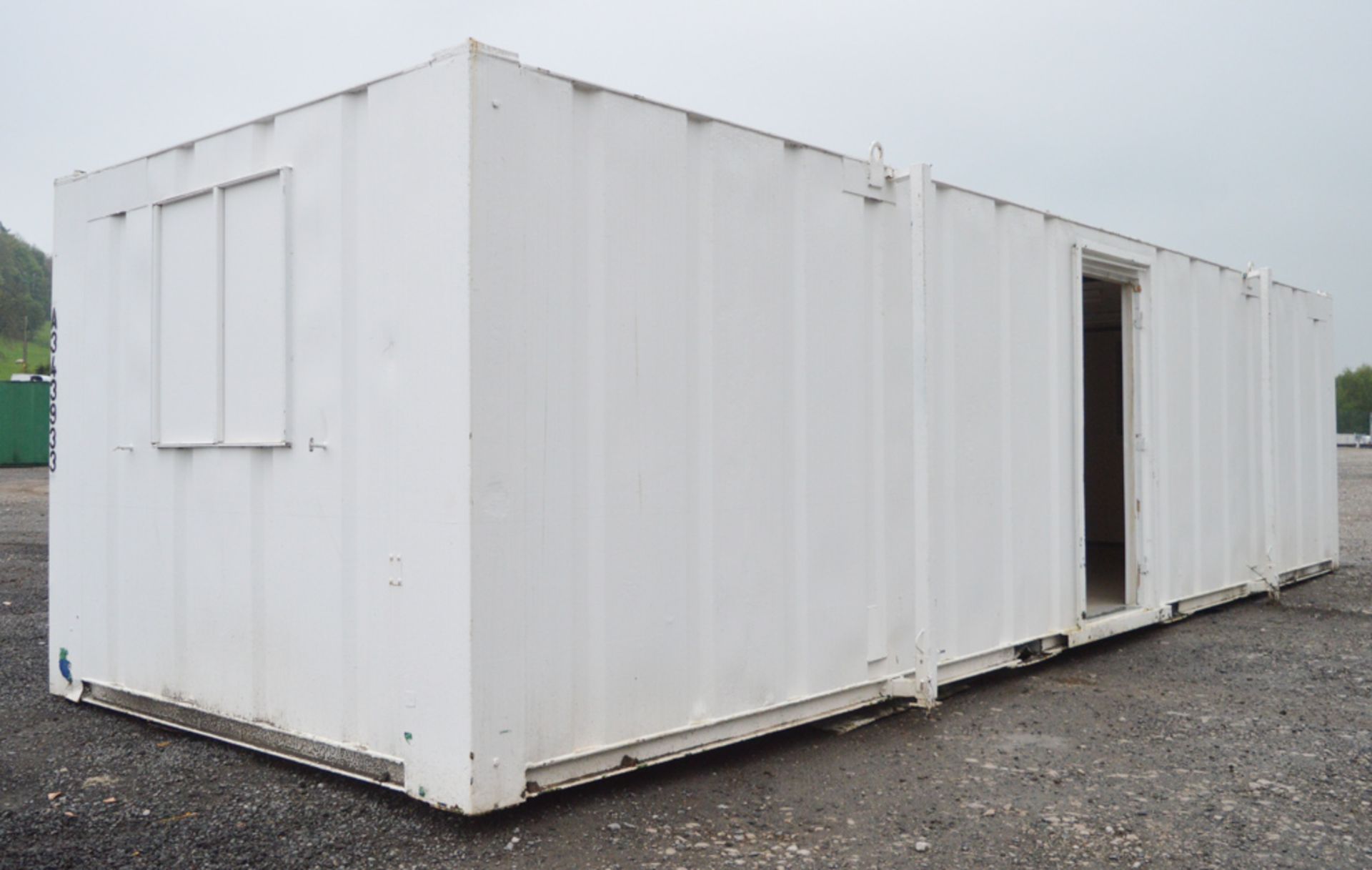 32 ft x 9 ft steel anti vandal jack leg site office unit **No doors** A343933 - Image 3 of 6