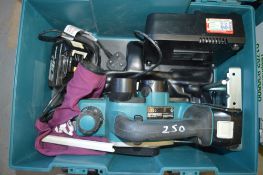 Makita 18v cordless planer c/w 2 batteries, charger & carry case A627684