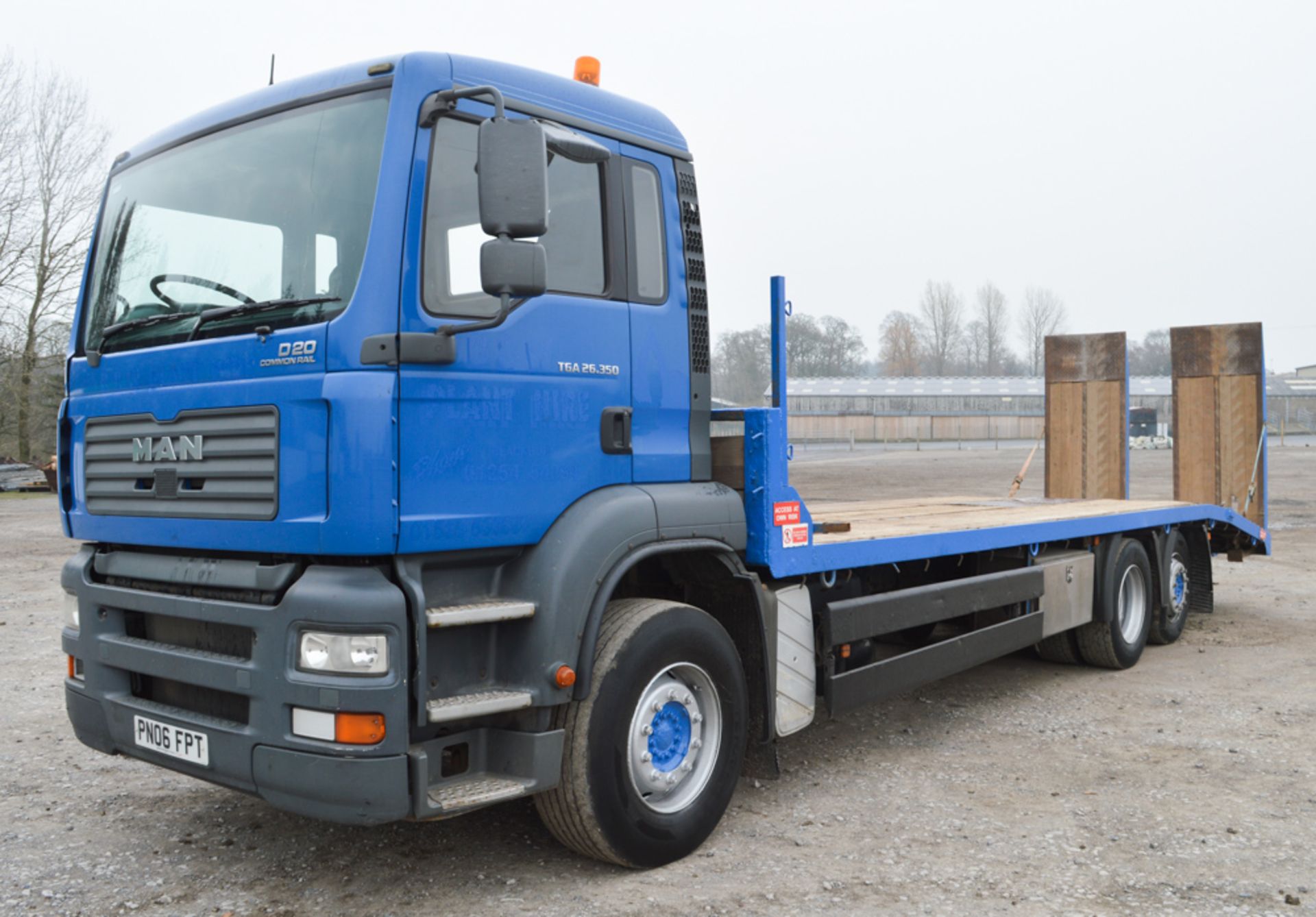 MAN TG-A 26.353 26 tonne beaver tail plant lorry Registration Number: PN06 FPT Date of Registration: