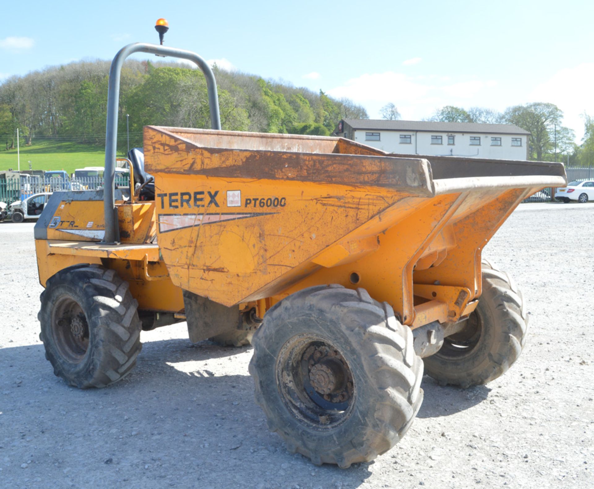 Benford Terex 6 tonne straight skip dumper Year: 2004 S/N: E401EE002 Recorded Hours: 3515 DPR049