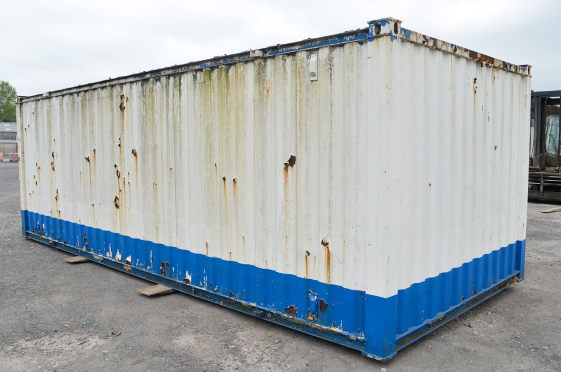 24 ft x 10 ft steel anti vandal site store unit - Image 2 of 5