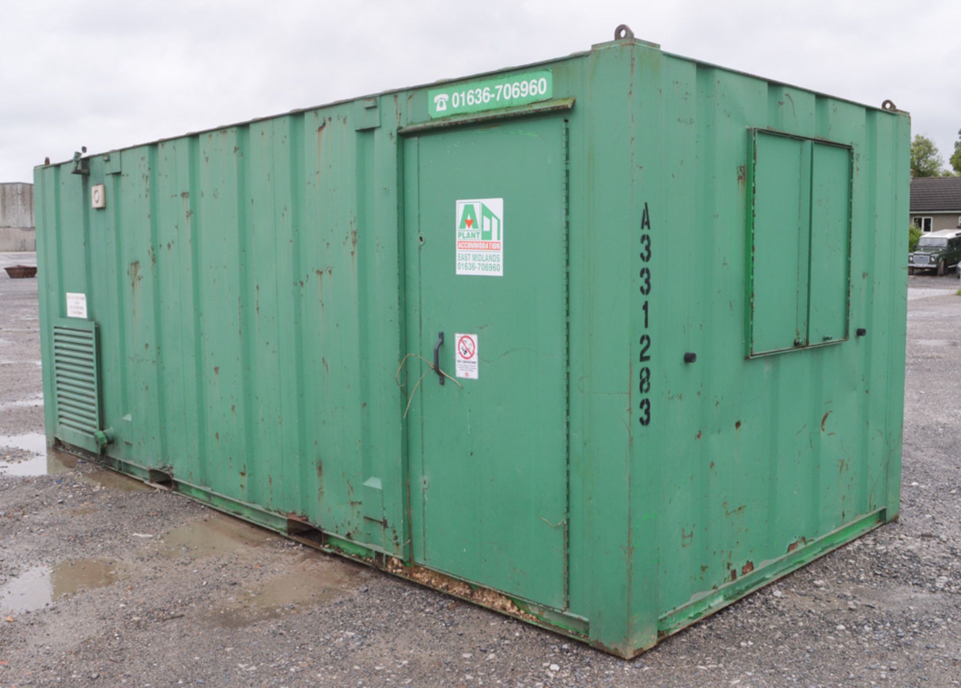 21 ft x 9 ft steel anti vandal site welfare unit comprising of canteen, toilet & generator room c/ - Image 2 of 6