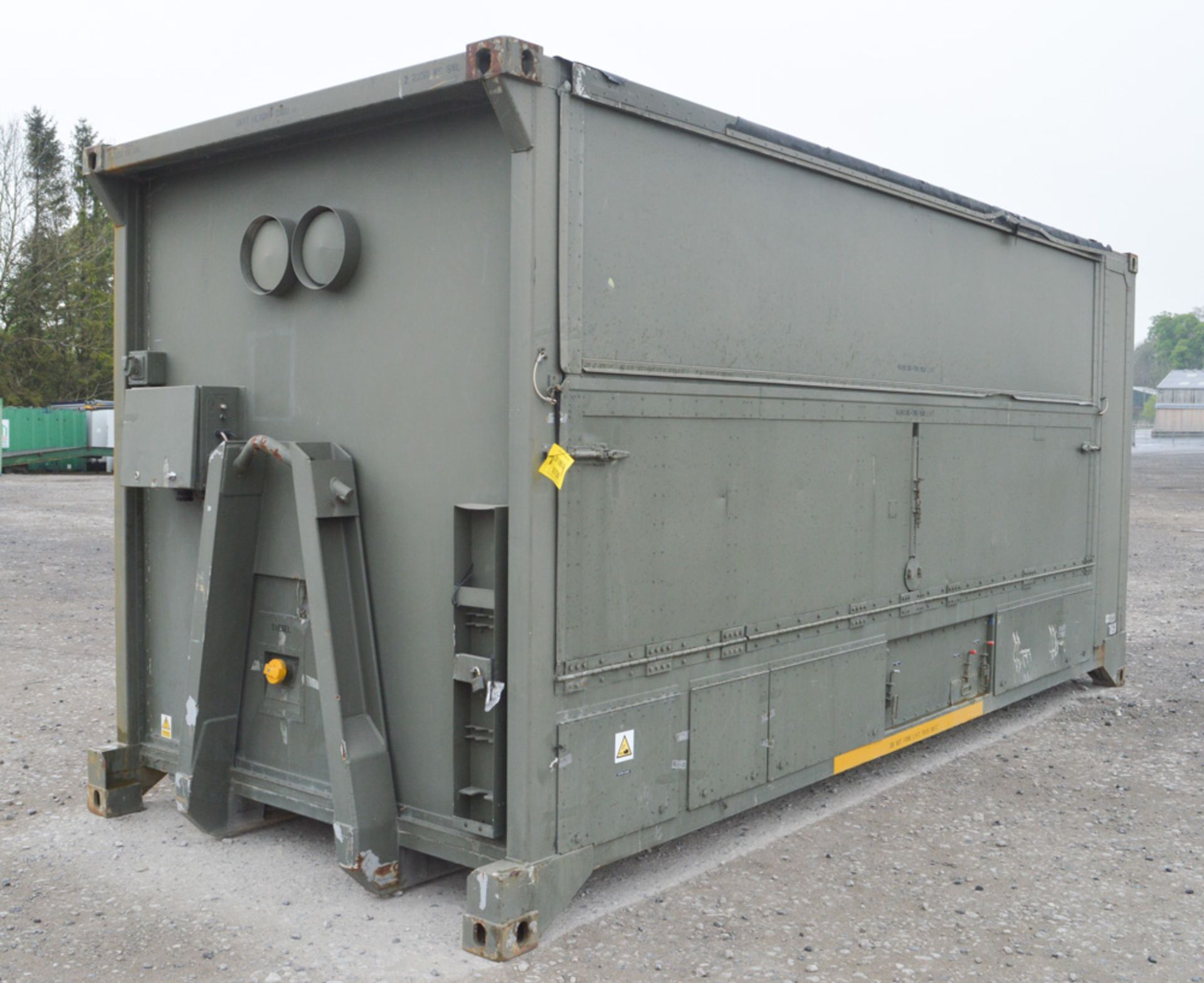 20 ft x 8 ft MSV Matrix hook loader wash down site unit (Ex MOD) - Image 4 of 8