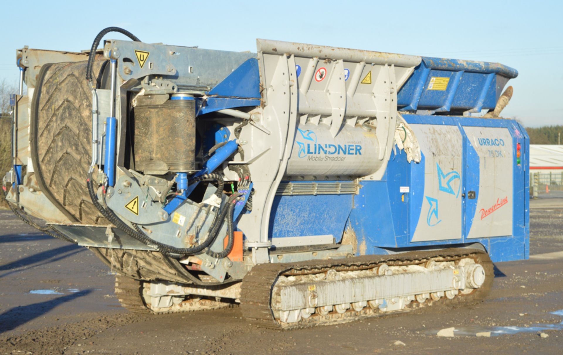 Lindner Urraco 75DK steel tracked primary waste shredder Year: 2016 Up to 60 tonne per hour waste