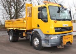 DAF 55-220 18 tonne 3-way tipper lorry Registration Number: SE08 XZS Date of Registration: 27/08/