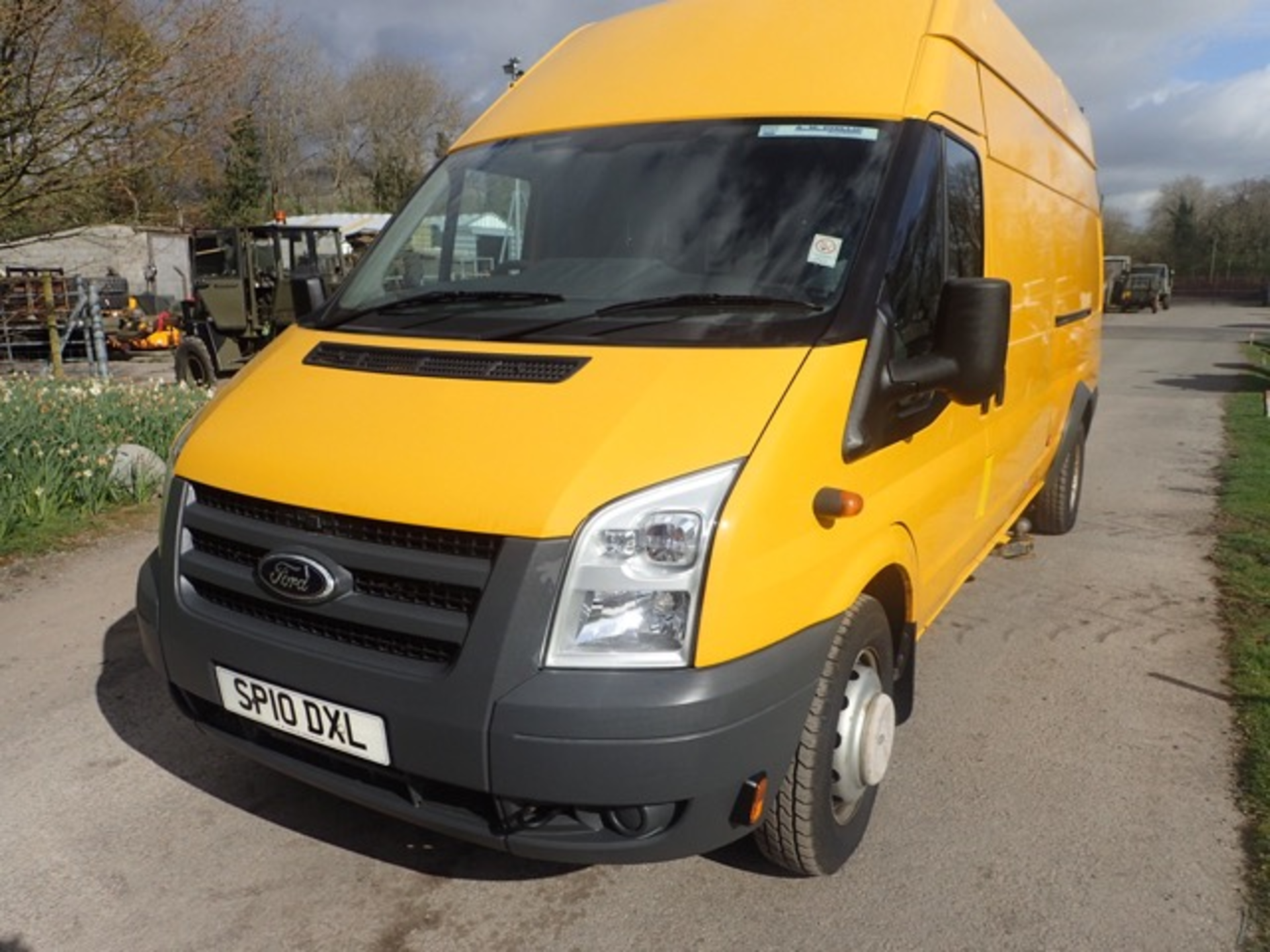 Ford Transit 140 T460 MEWP access platform panel van Registration Number: SP10 DXL Date of - Image 2 of 17