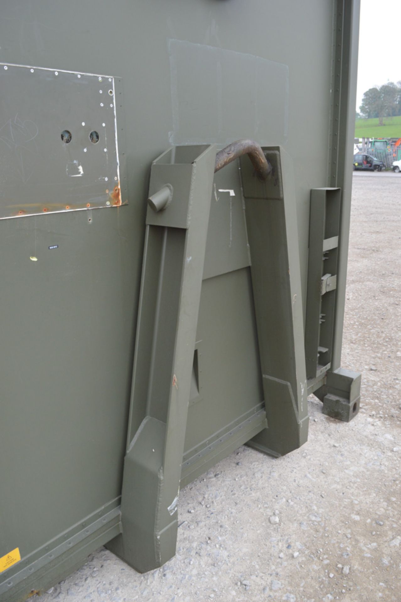 20 ft x 8 ft MSV Matrix hook loader wash down site unit (Ex MOD) - Image 7 of 8