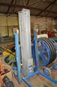 Genie Superlift Advantage materials handler