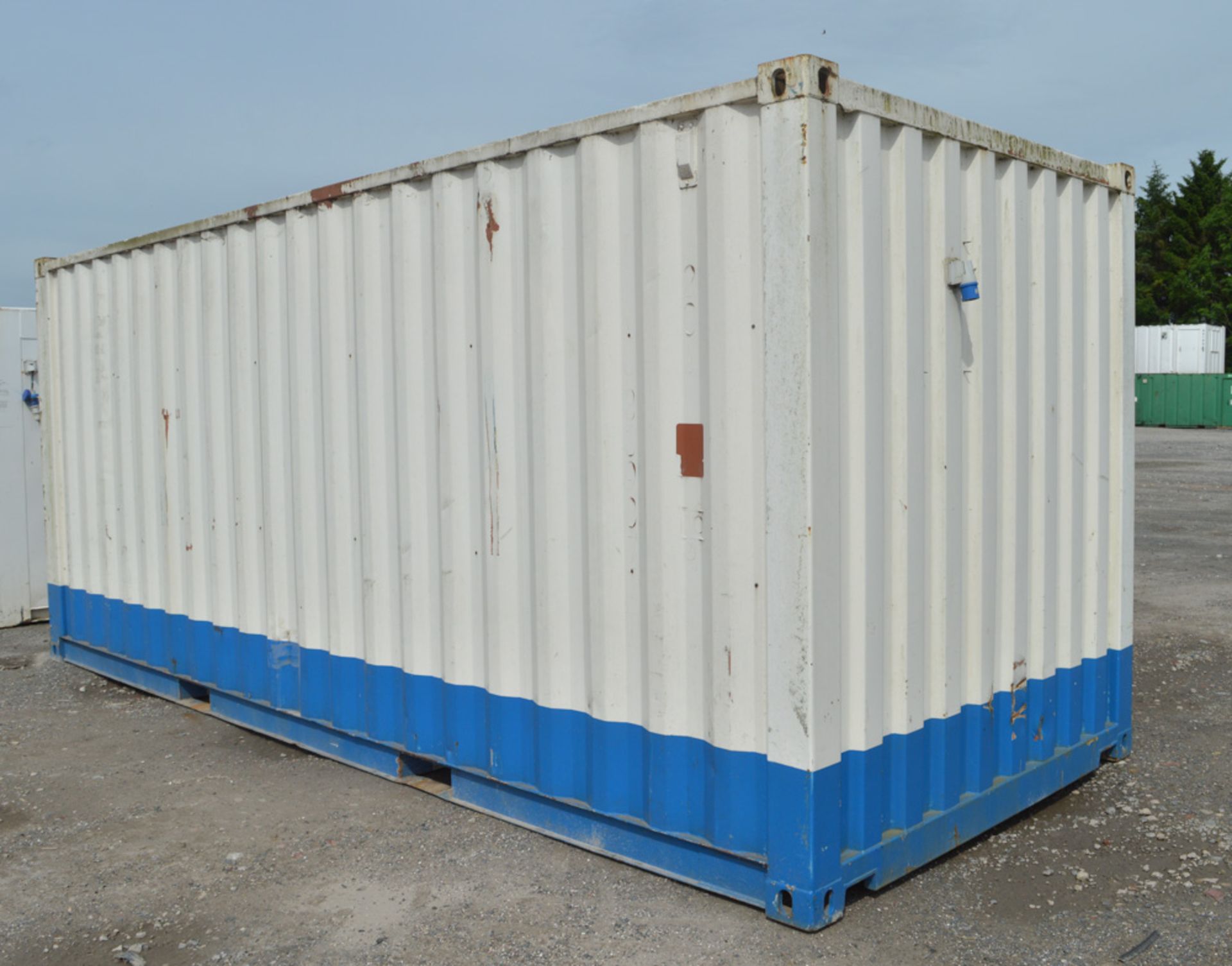 20 ft x 8 ft steel shipping container BB2261 - Image 2 of 5