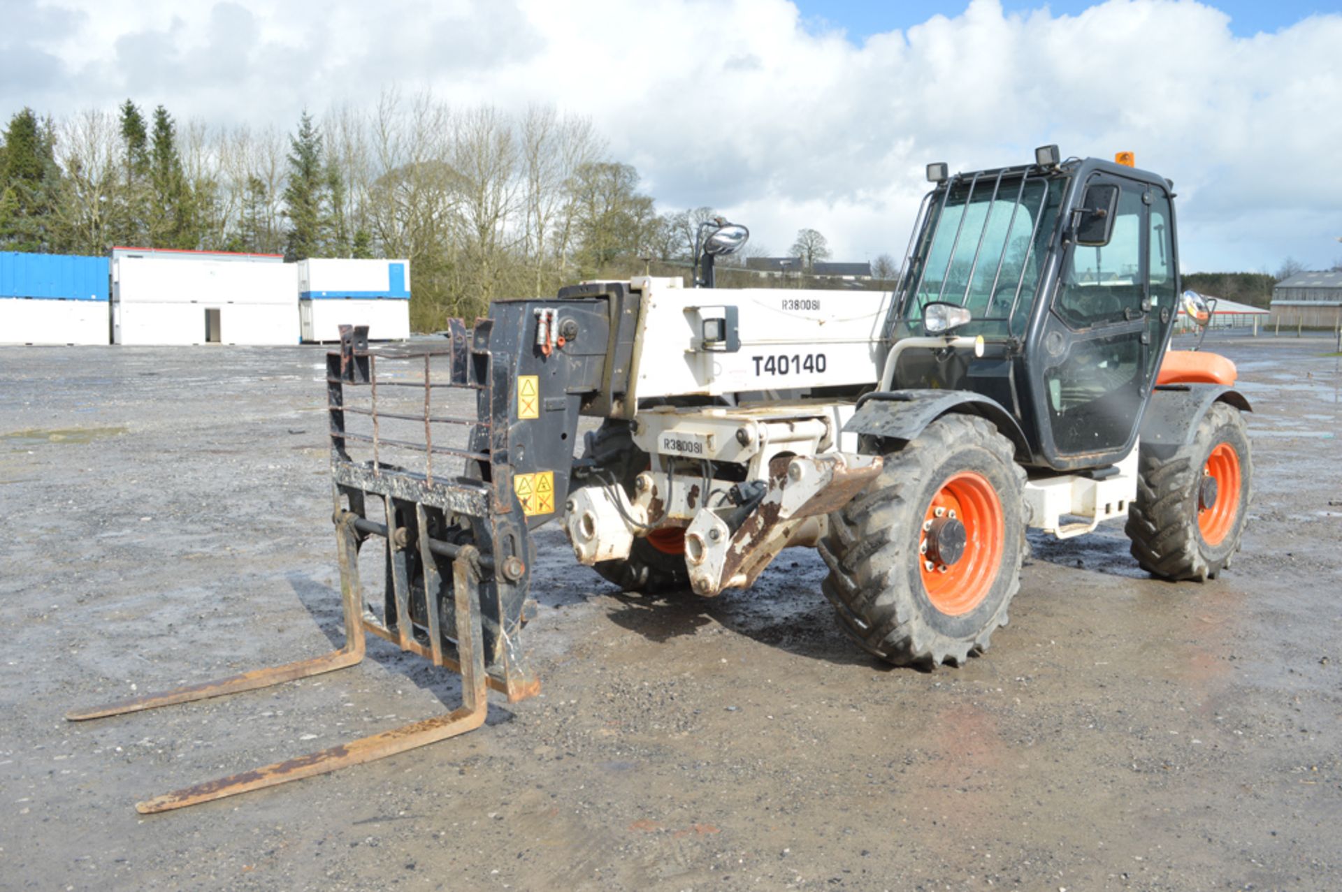 Bobcat T40140 14 metre telescopic handler   Year: 2012 S/N: A8GA15104 Recorded hours: 1870 c/w Turbo