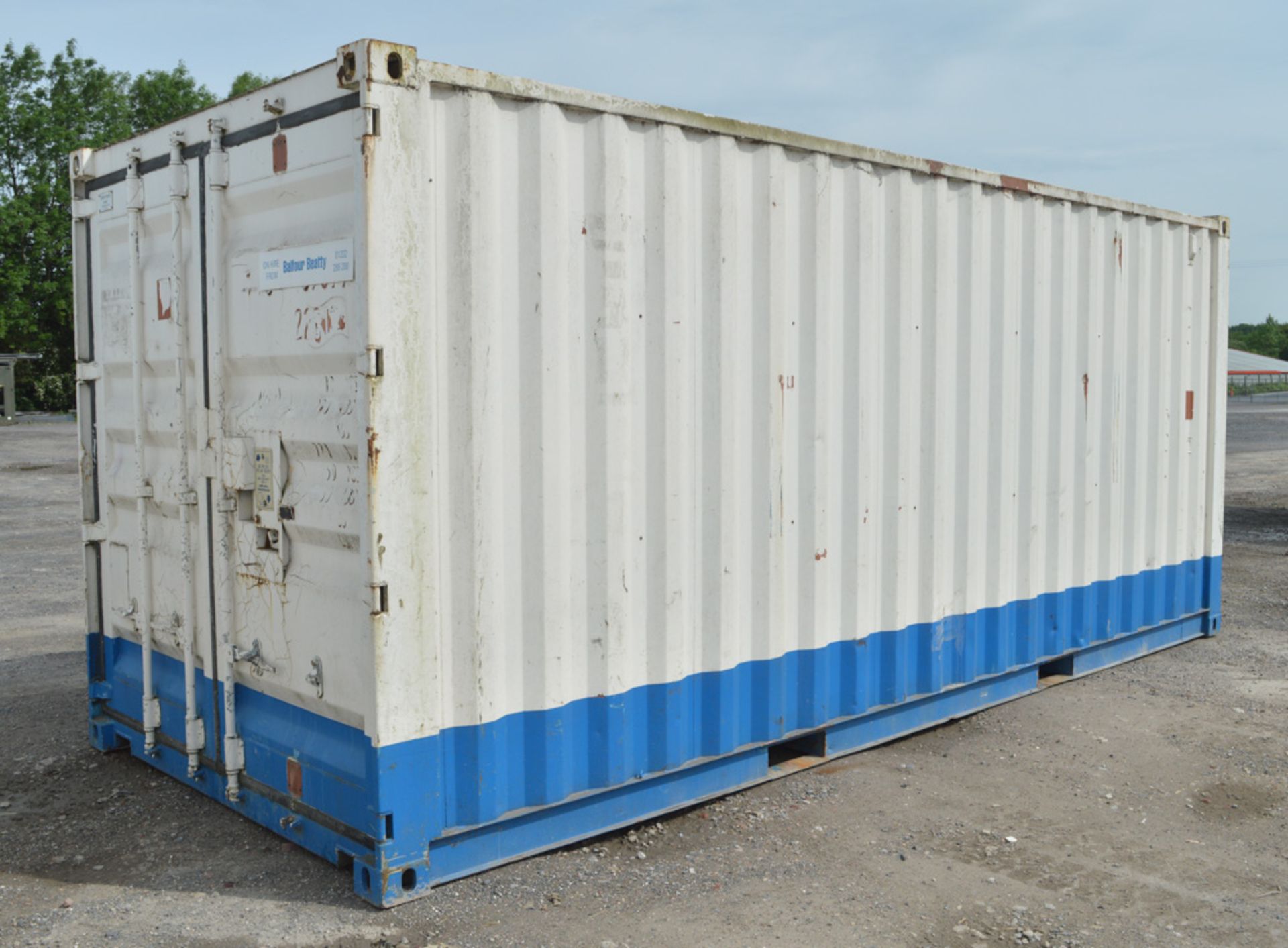 20 ft x 8 ft steel shipping container BB2261