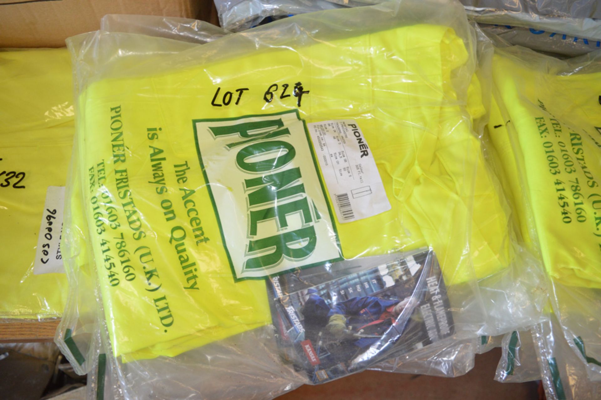 4 pairs of Hi-Viz yellow work trousers size 34.5 New & unused