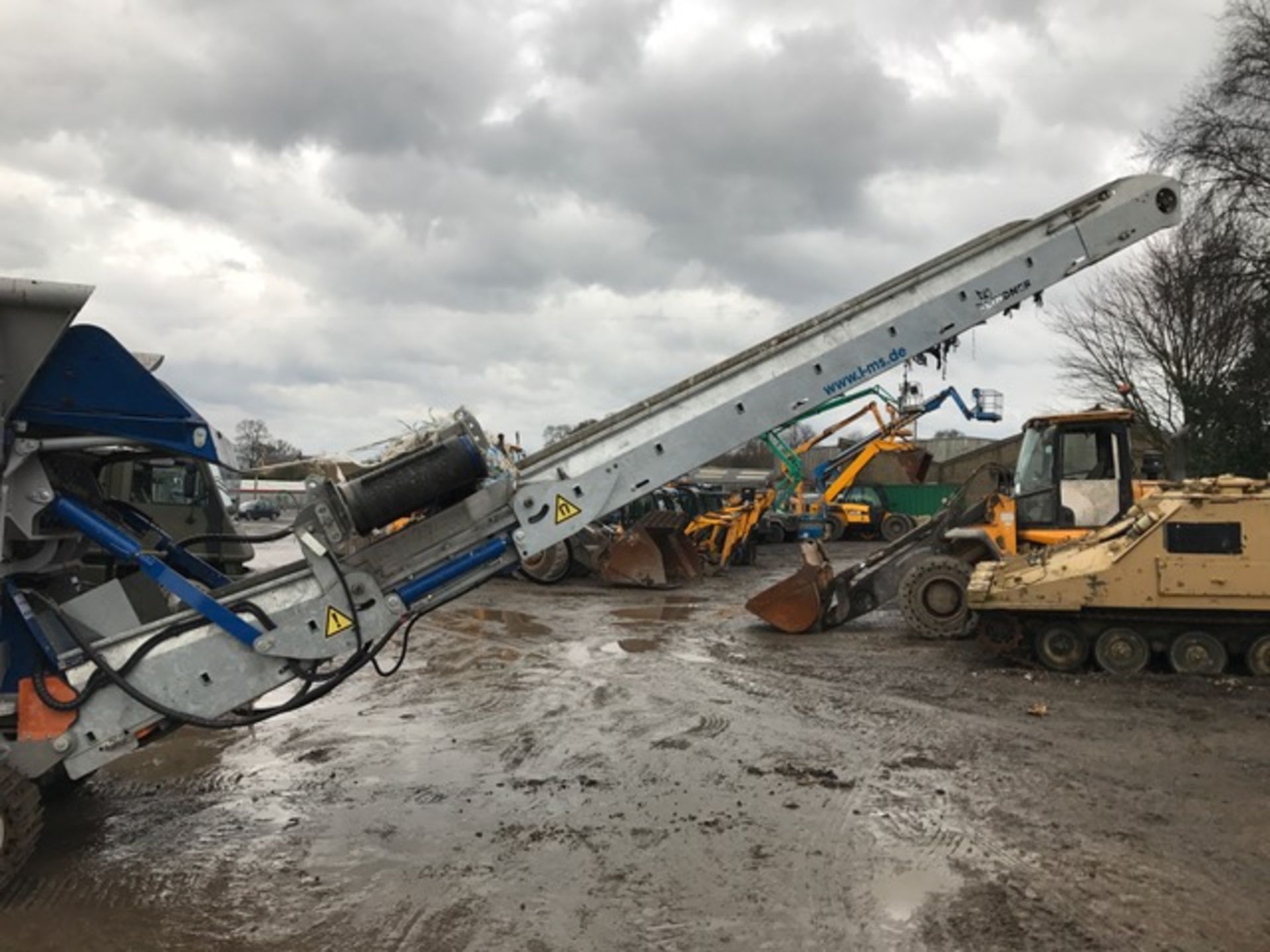 Lindner Urraco 75DK steel tracked primary waste shredder Year: 2016 Up to 60 tonne per hour waste - Image 13 of 16