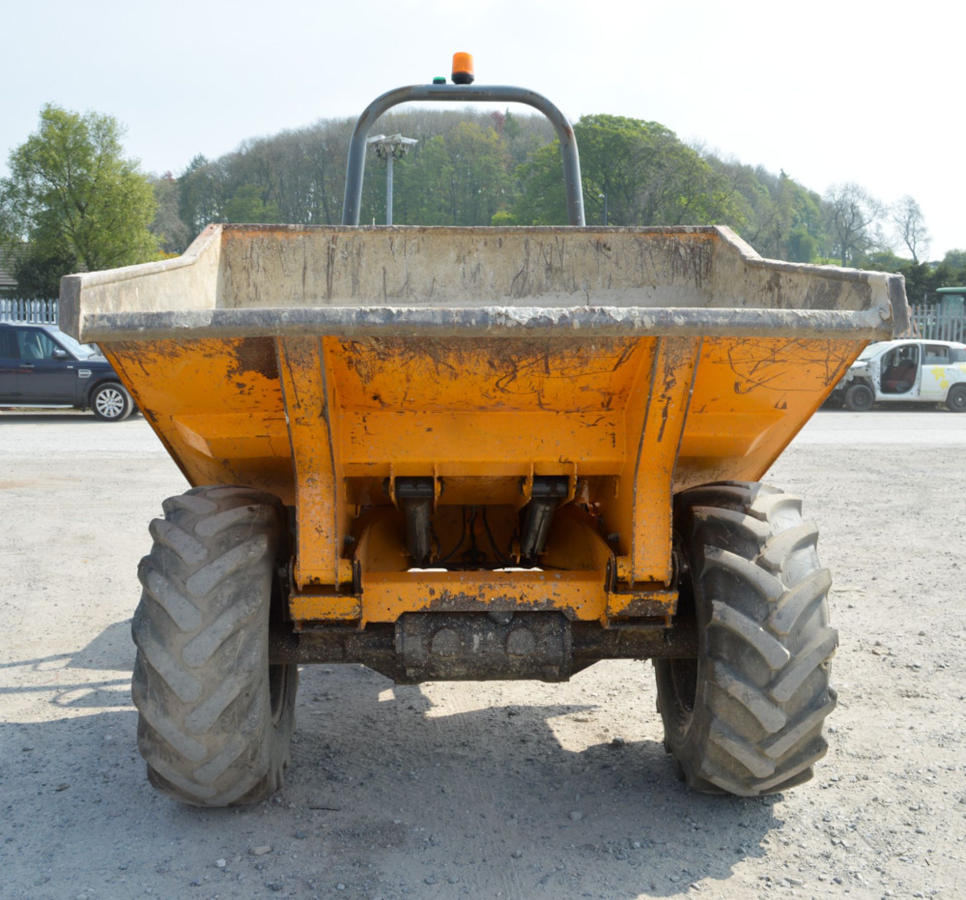 Benford Terex 6 tonne straight skip dumper Year: 2003 S/N: E301EE004 Recorded Hours: Not - Image 5 of 12