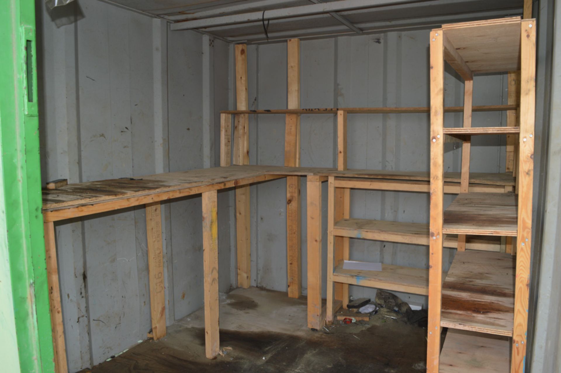 10 ft x 8 ft steel site store unit c/w keys A514643 - Image 5 of 5