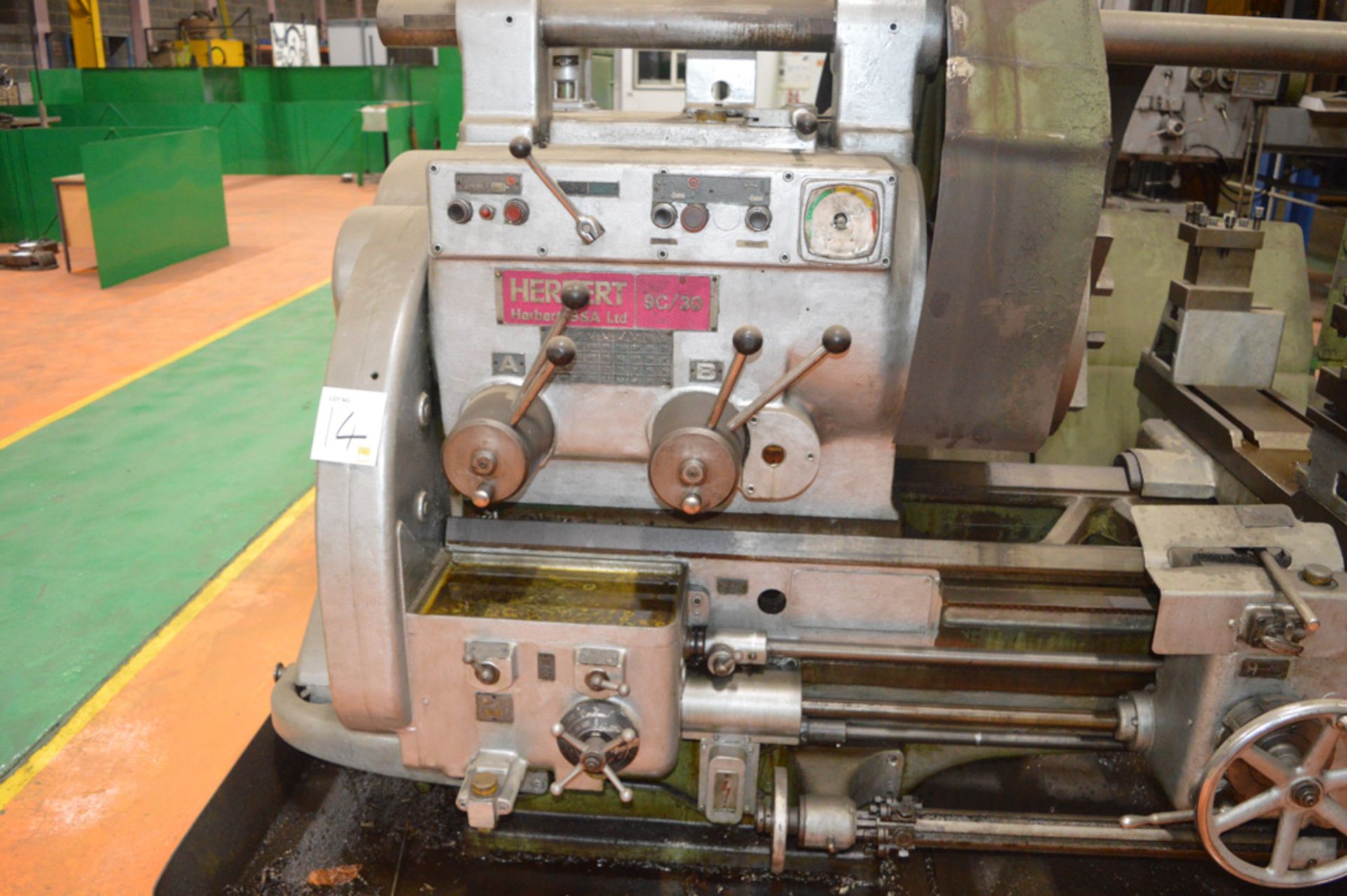 Herbert 9C/30 long bed turret lathe S/N: CWN7770 15 inch swing over bed, 9 ft between centres c/w - Image 7 of 9