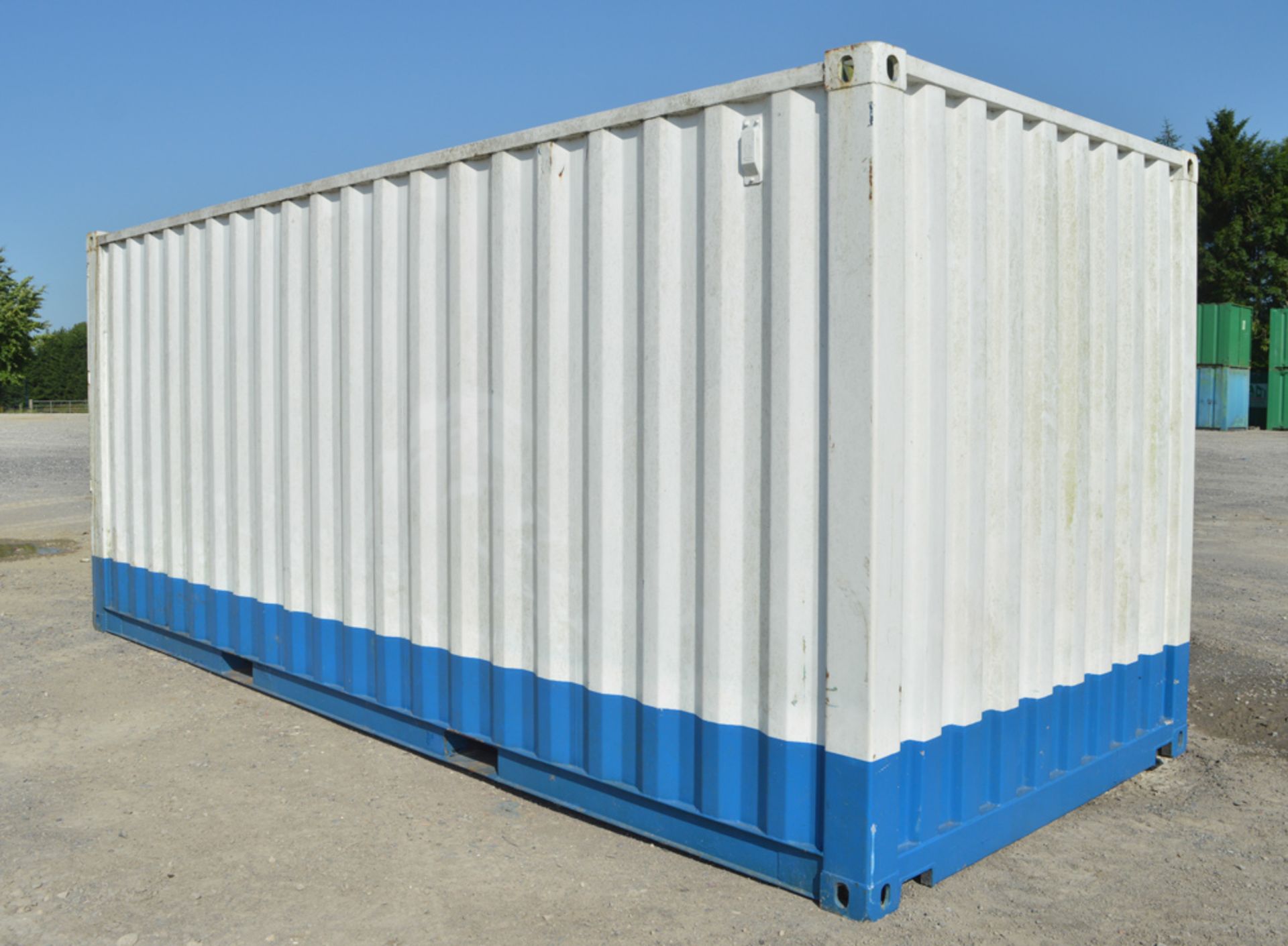20 ft x 8 ft steel shipping container GTXU320710 - Image 2 of 5