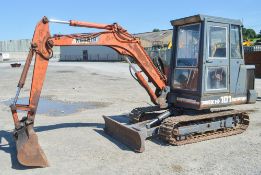 Kubota KH-101 3.5 tonne steel tracked mini excavator Year: 1994 (Approx) S/N: 10582 Recorded