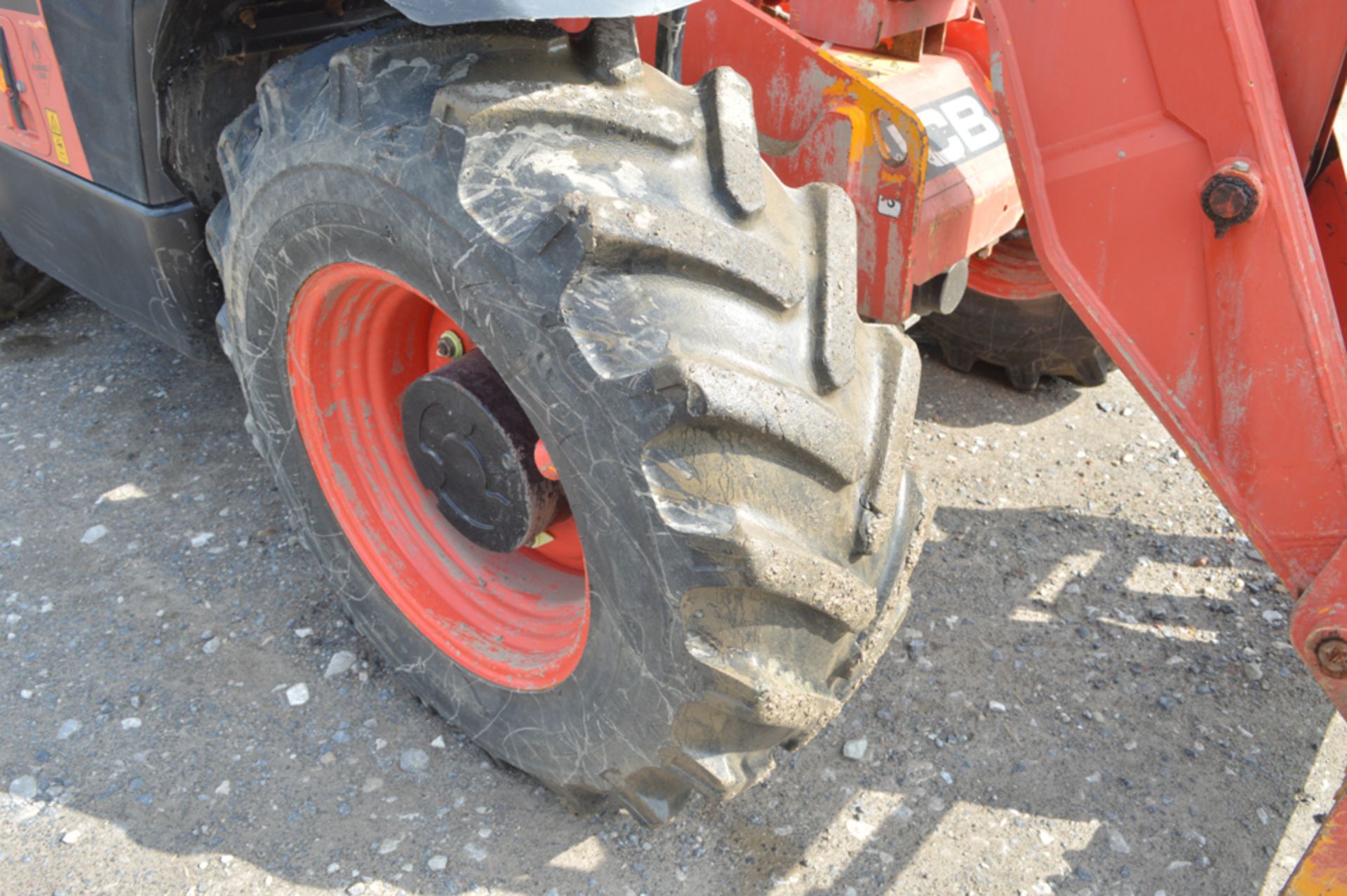 JCB 531-70 7 metre telescopic handler Year: 2011 S/N: 1528537 Recorded Hours: 2099 c/w Turbo P24382 - Image 8 of 13