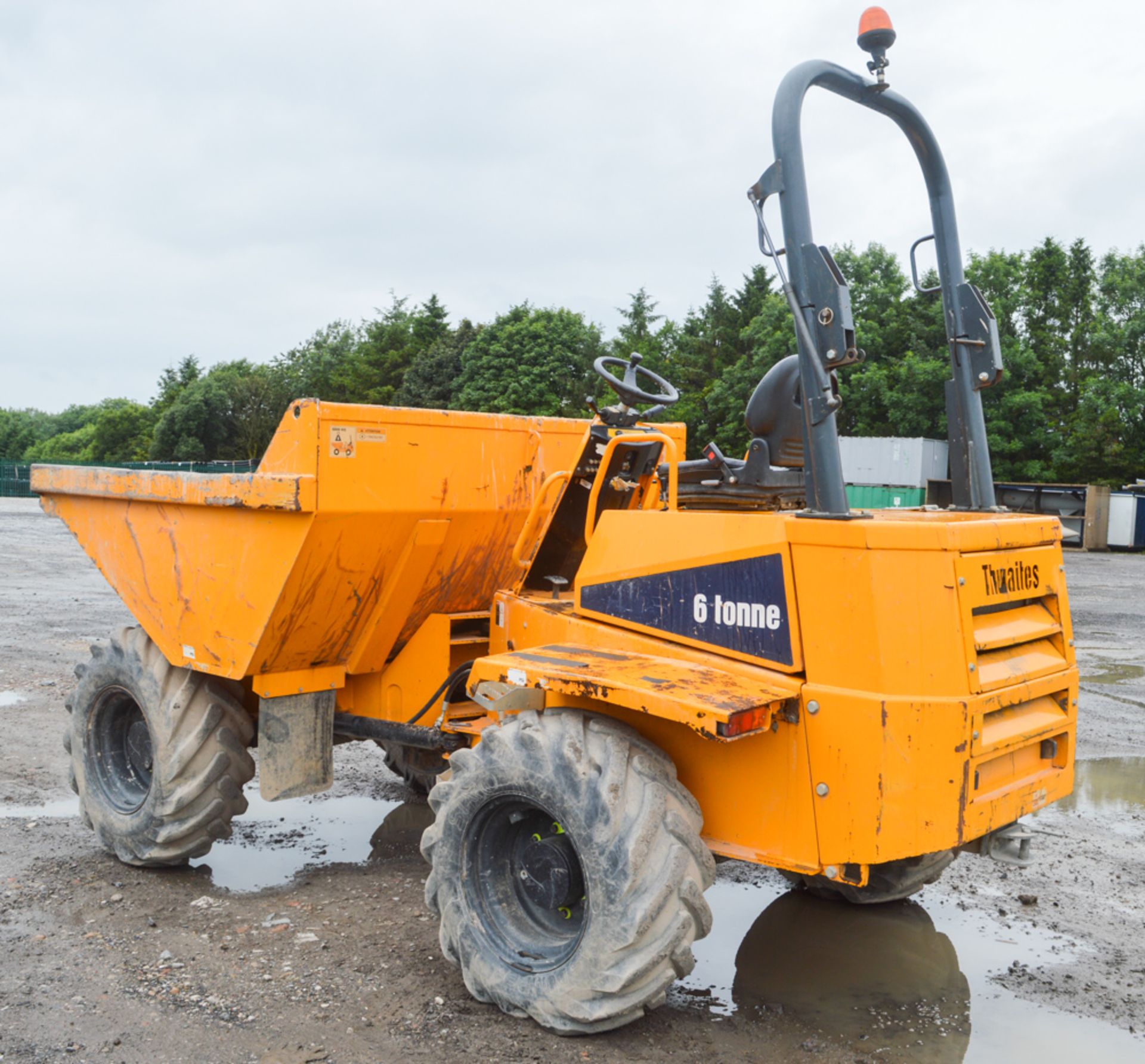 Thwaites 6 tonne straight skip dumper Year: 2011 S/N: 1104CO796 Recorded Hours: 1447 5010933 - Image 3 of 11