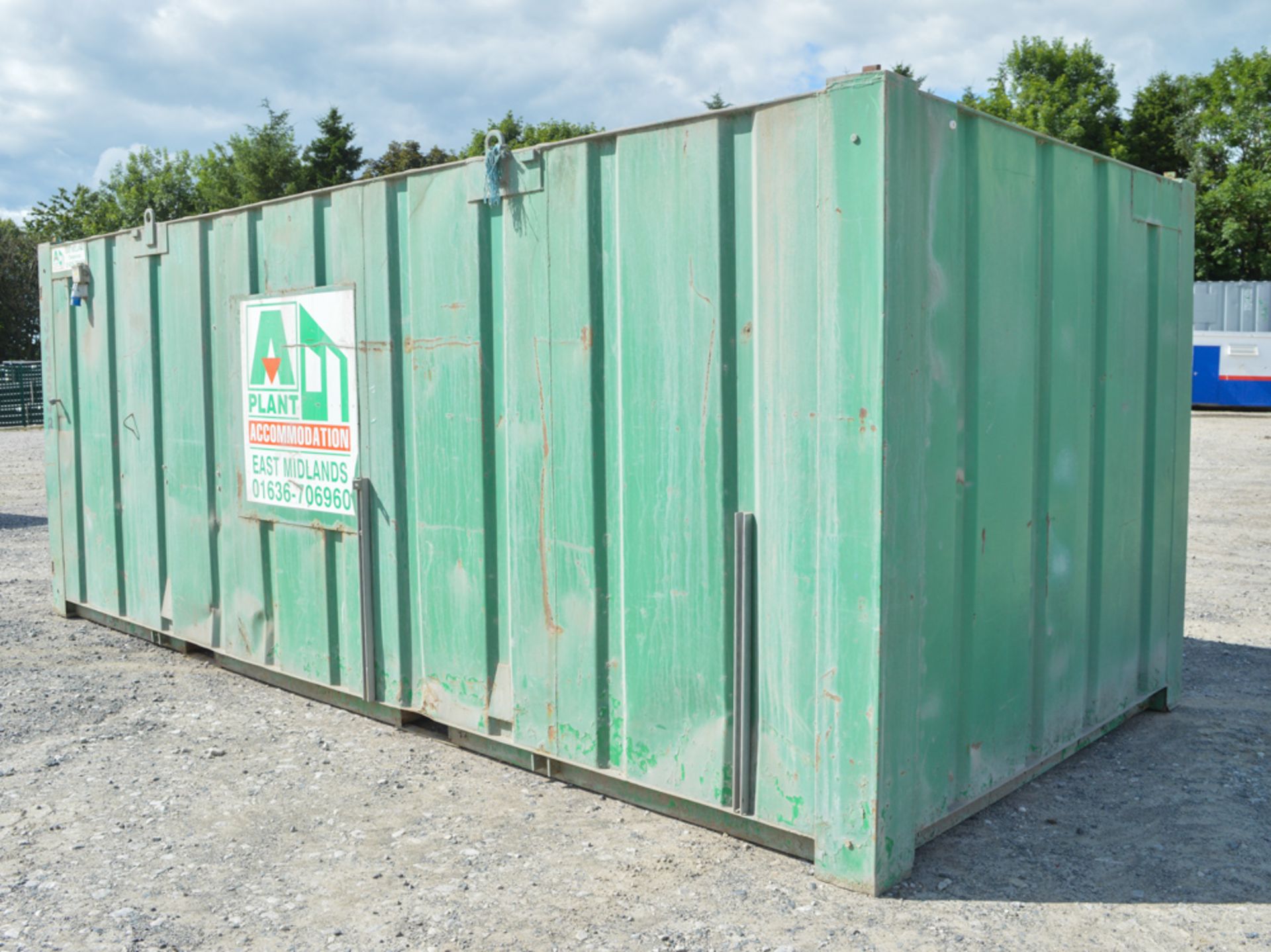 21 ft x 9 ft steel store site unit **No keys Unlocked** A343538 - Image 2 of 5