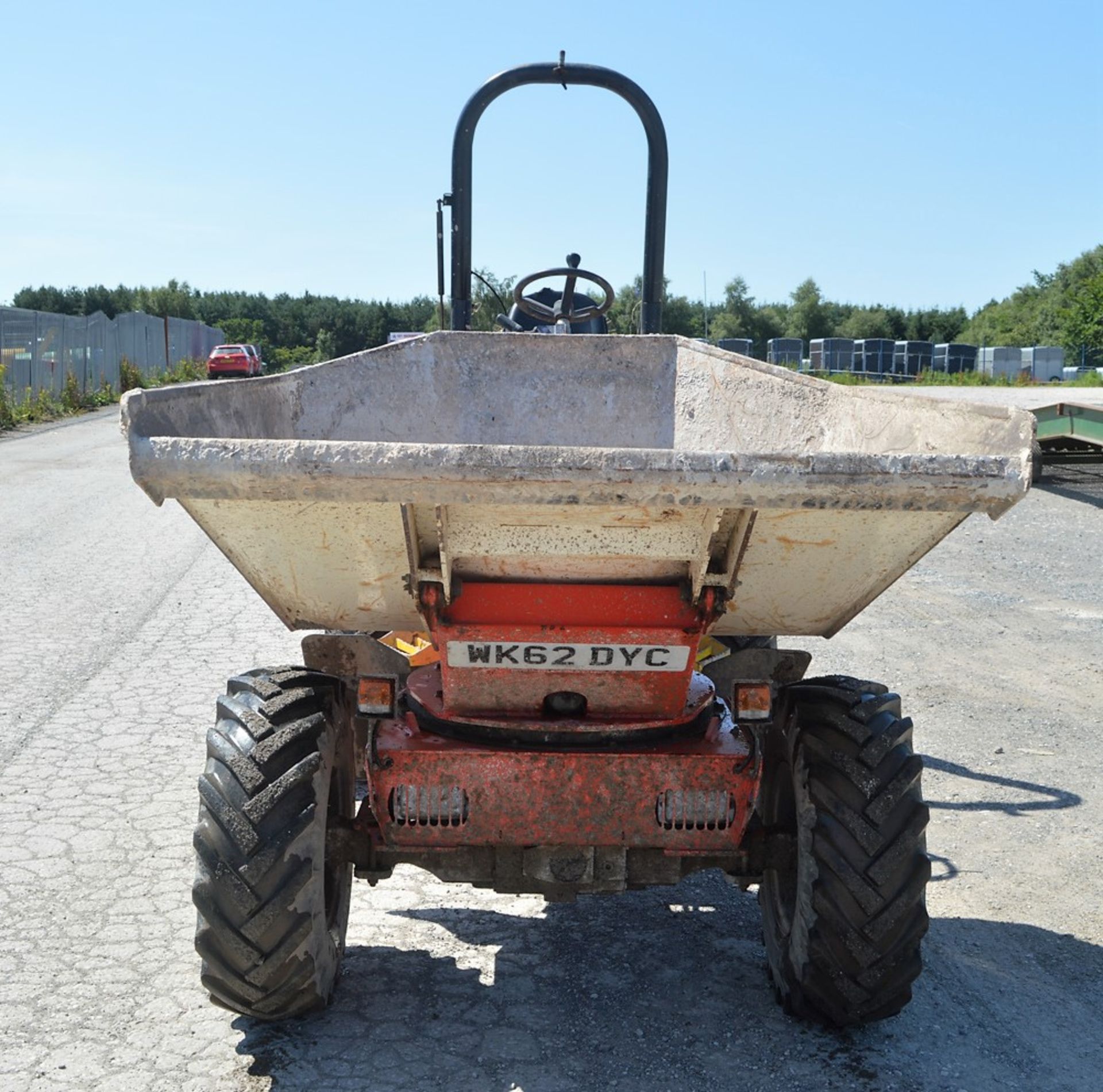 Benford Terex 3 tonne swivel skip dumper Year: 2013 S/N: 9C4298 Recorded Hours: 636 - Image 5 of 11