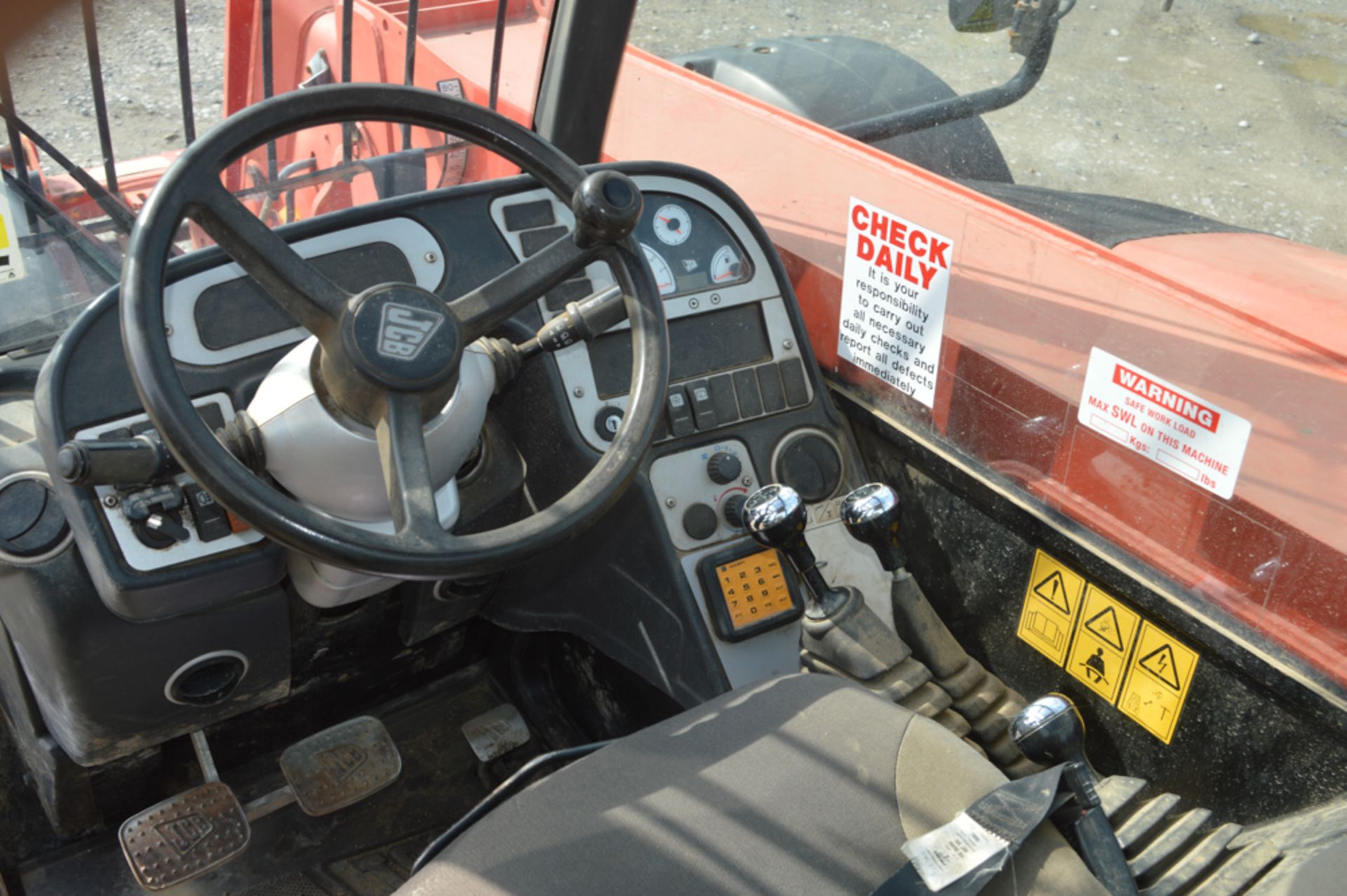 JCB 531-70 7 metre telescopic handler Year: 2011 S/N: 1528537 Recorded Hours: 2099 c/w Turbo P24382 - Image 13 of 13