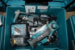 Makita 18v planer c/w battery, charger & carry case P45969