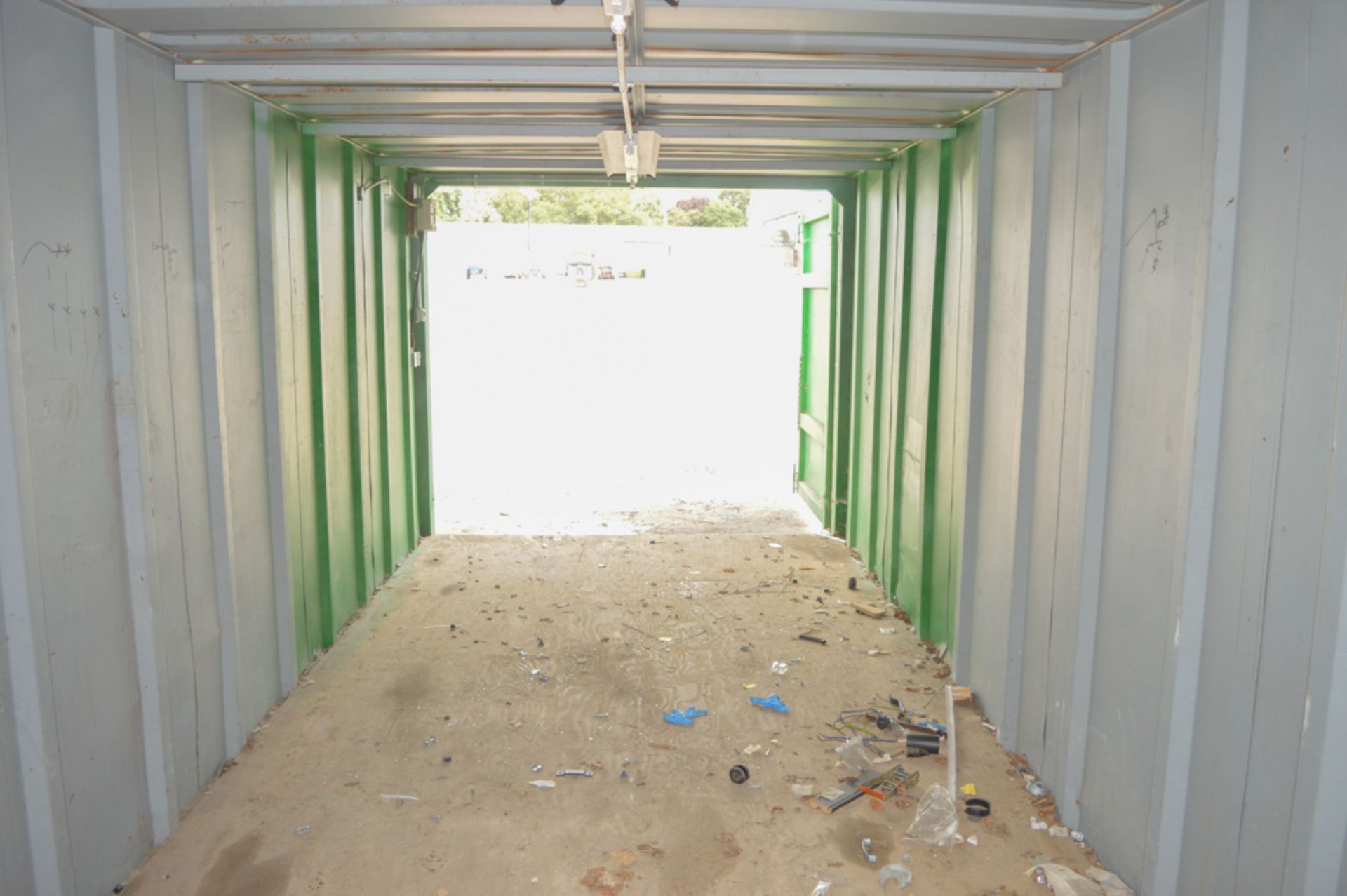 21 ft x 9 ft steel site store unit **No locks or keys** A335853 - Image 5 of 5