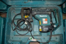 Makita 110v breaker c/w carry case P45945