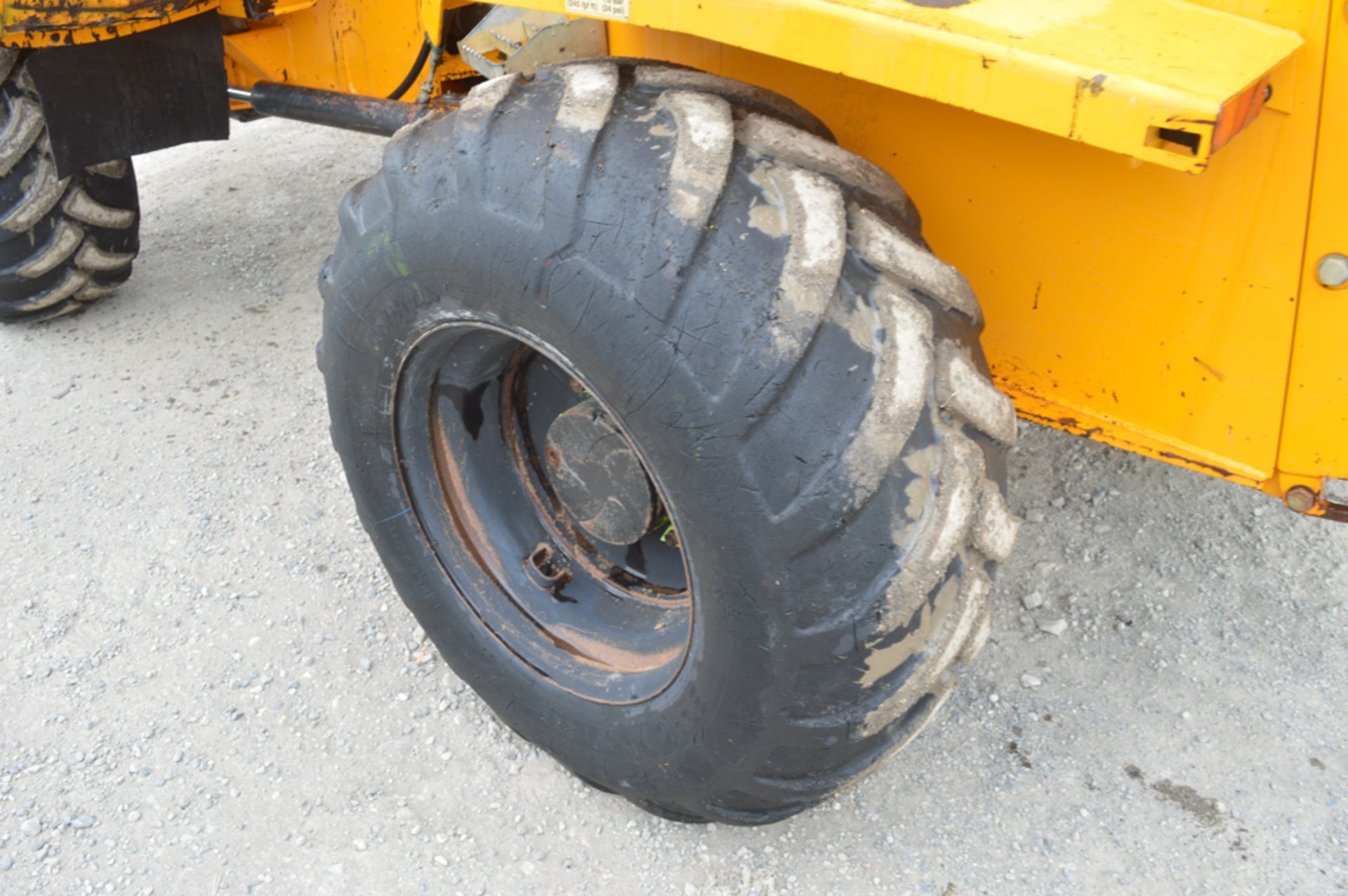 Thwaites 9 tonne straight skip dumper Year: 2010 S/N: SLCM590Z1005B9573 Recorded Hours: 2692 - Image 7 of 13