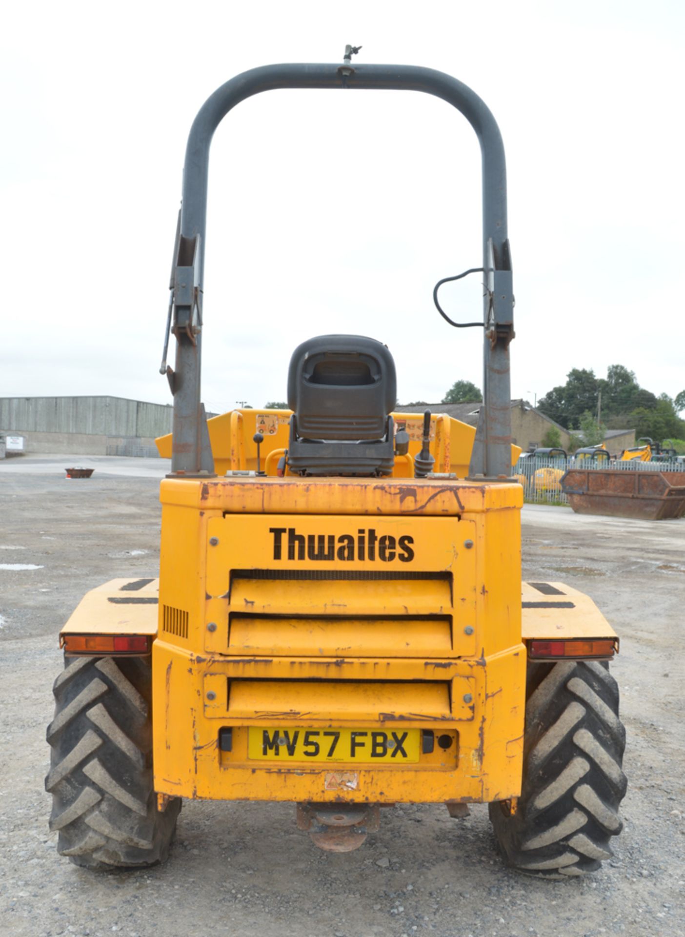 Thwaites 6 tonne swivel skip dumper  Year: 2008 S/N: 806B5542 Recorded Hours: 2074 5002024 - Image 6 of 12