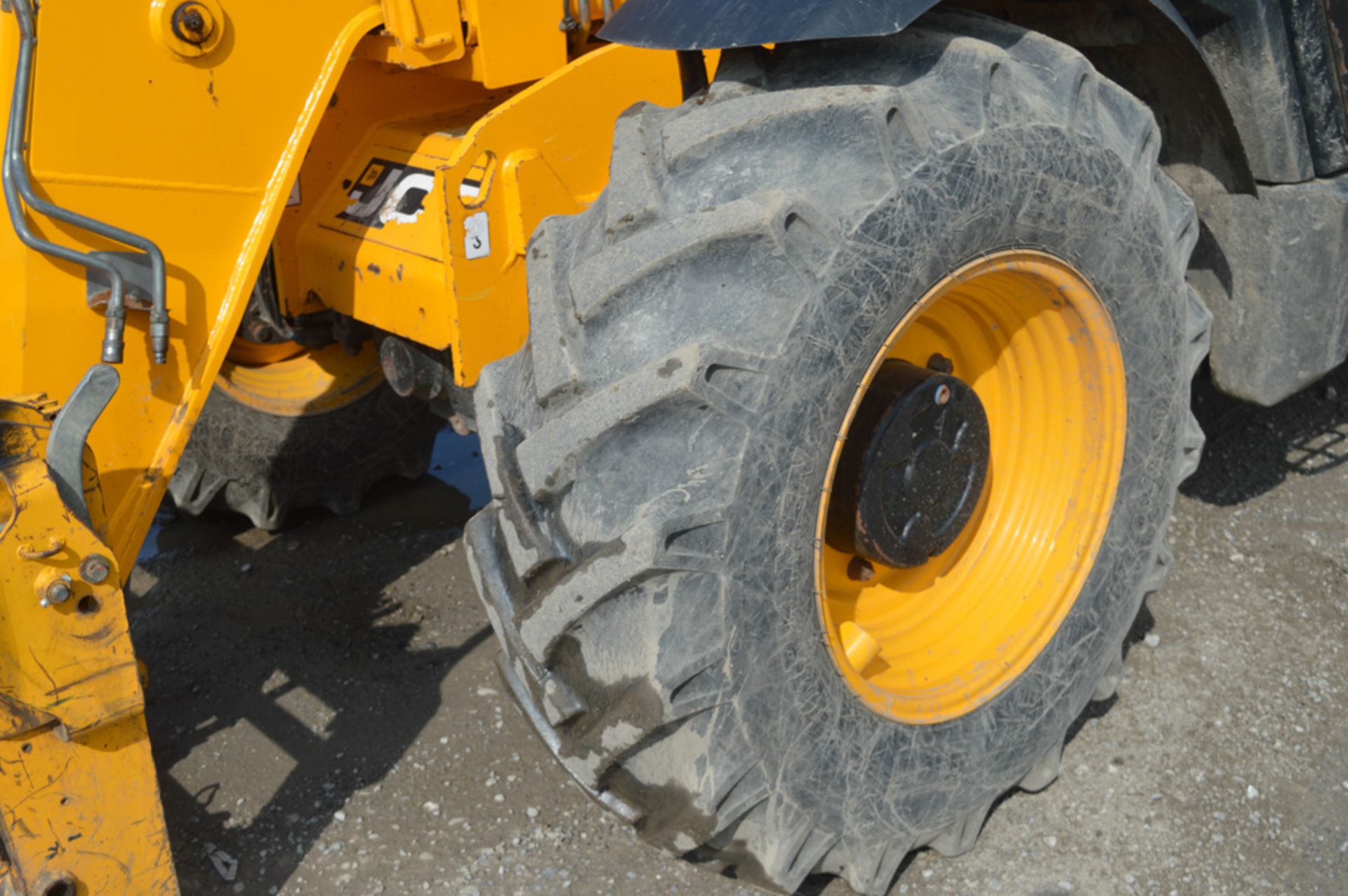 JCB 535-95 9.5 metre telescopic handler Year: 2012 S/N: 1233979 Recorded Hours: 8124 c/w Turbo, - Image 9 of 13