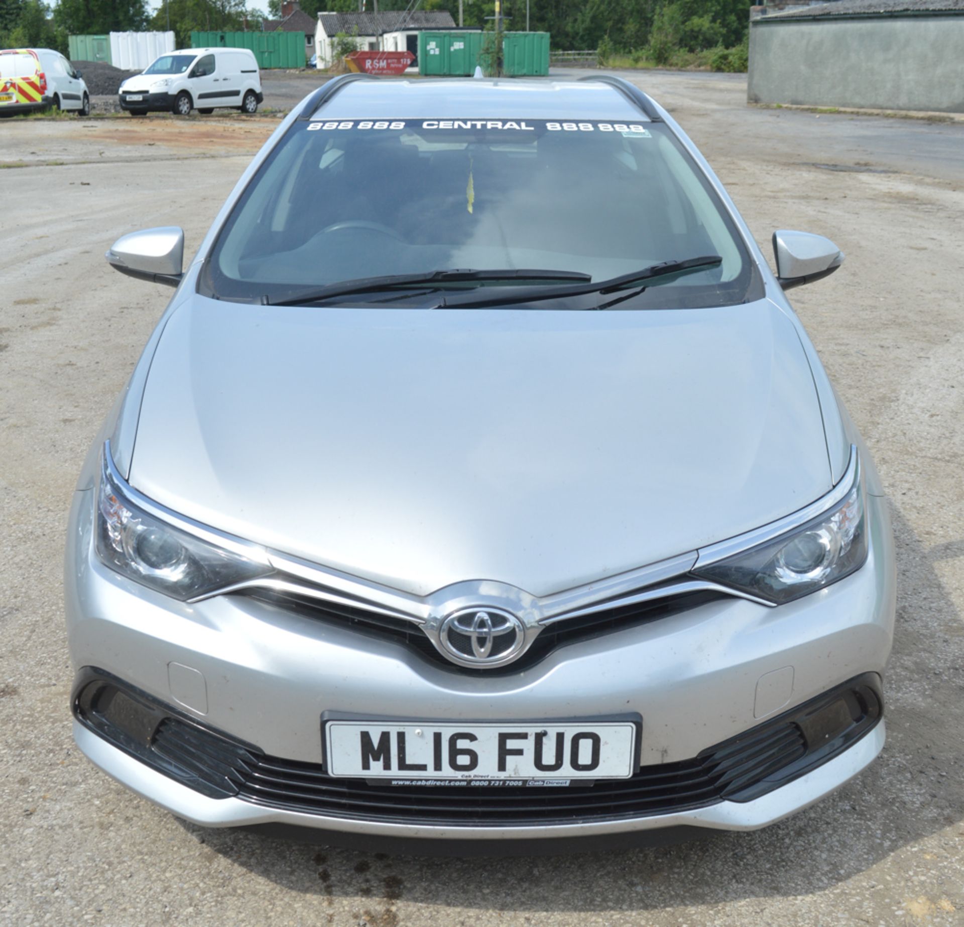 Toyota Auris Active D-4D 5 door estate car  Registration number: ML16 FUO Date of Registration: 04/ - Image 5 of 11