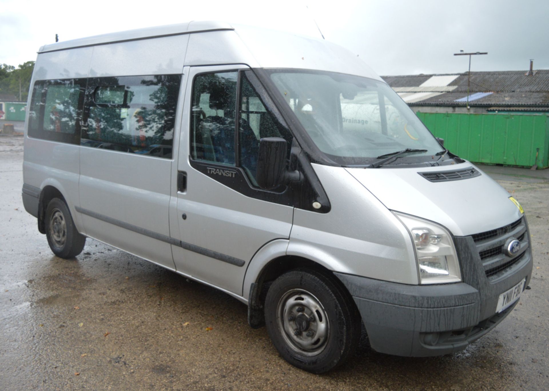 Ford Transit 7 seat minibus Registration Number: YN11 FBG Date of Registration: 30/12/2011 MOT: 19/