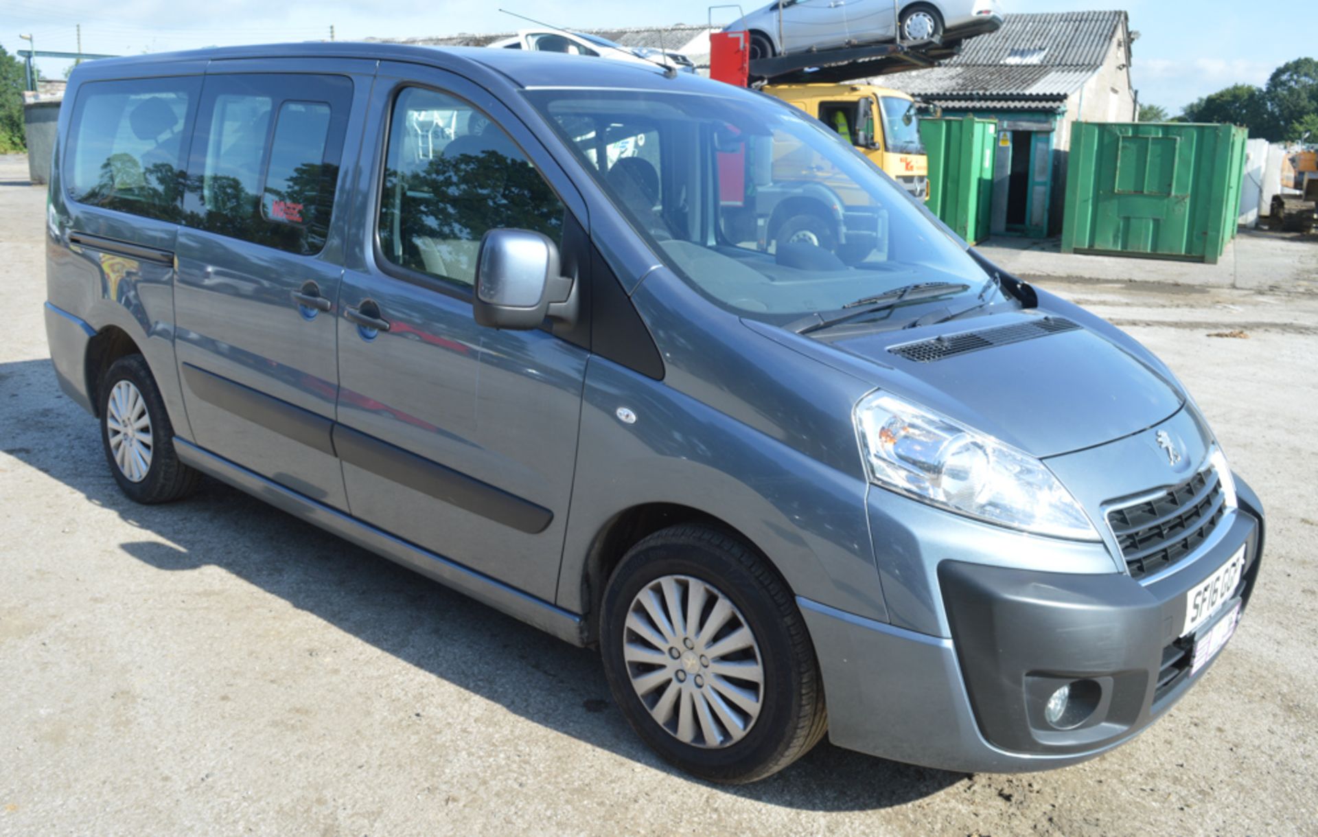 Peugeot Expert Tepee Independence SE Plus 6 seater minibus Registration number: SF16 GGP Date of