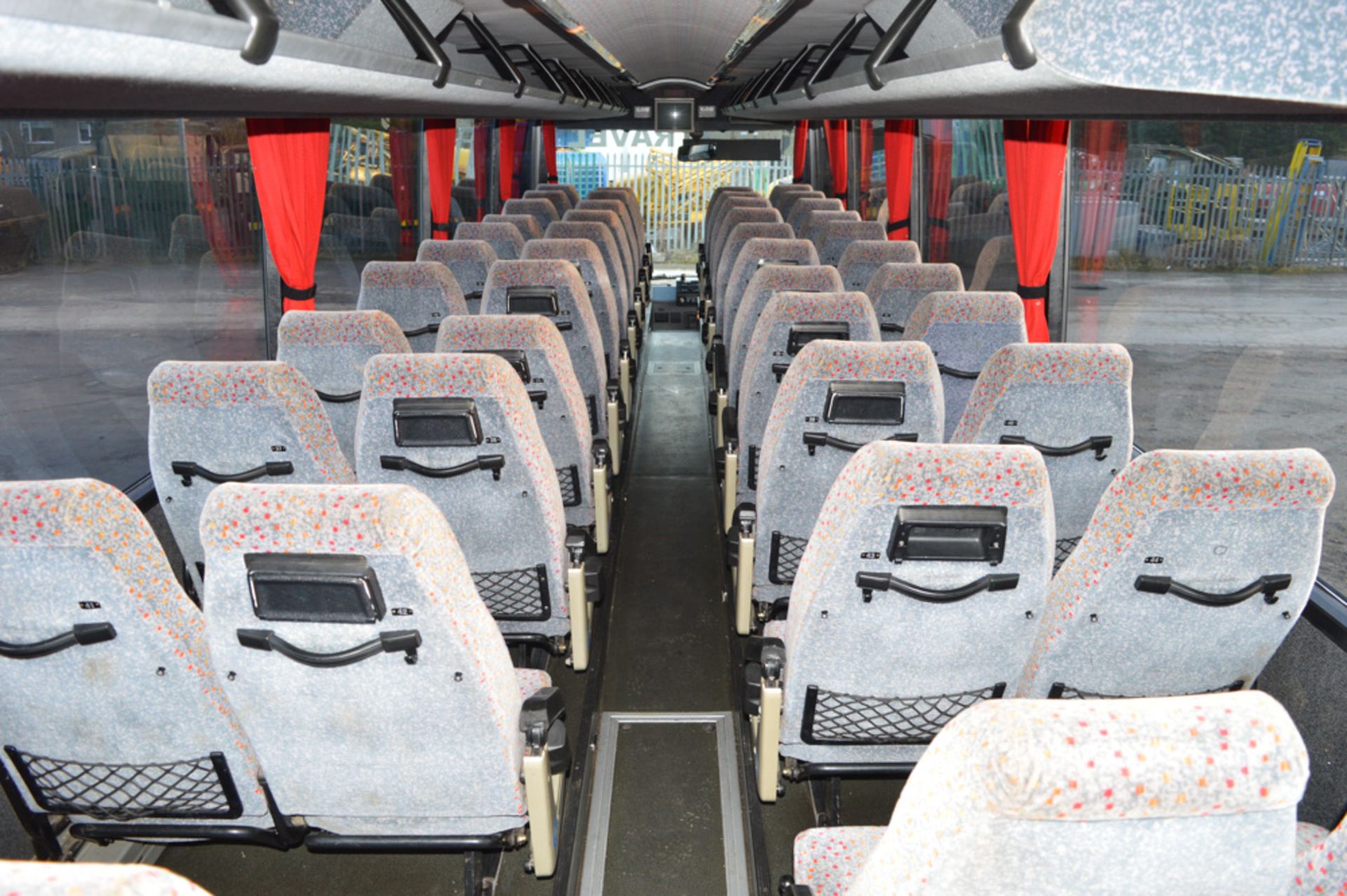 EOS 51 seat luxury coach Registration Number: FSU 359 Date of Registration: 20/04/1994 MOT - Image 8 of 10