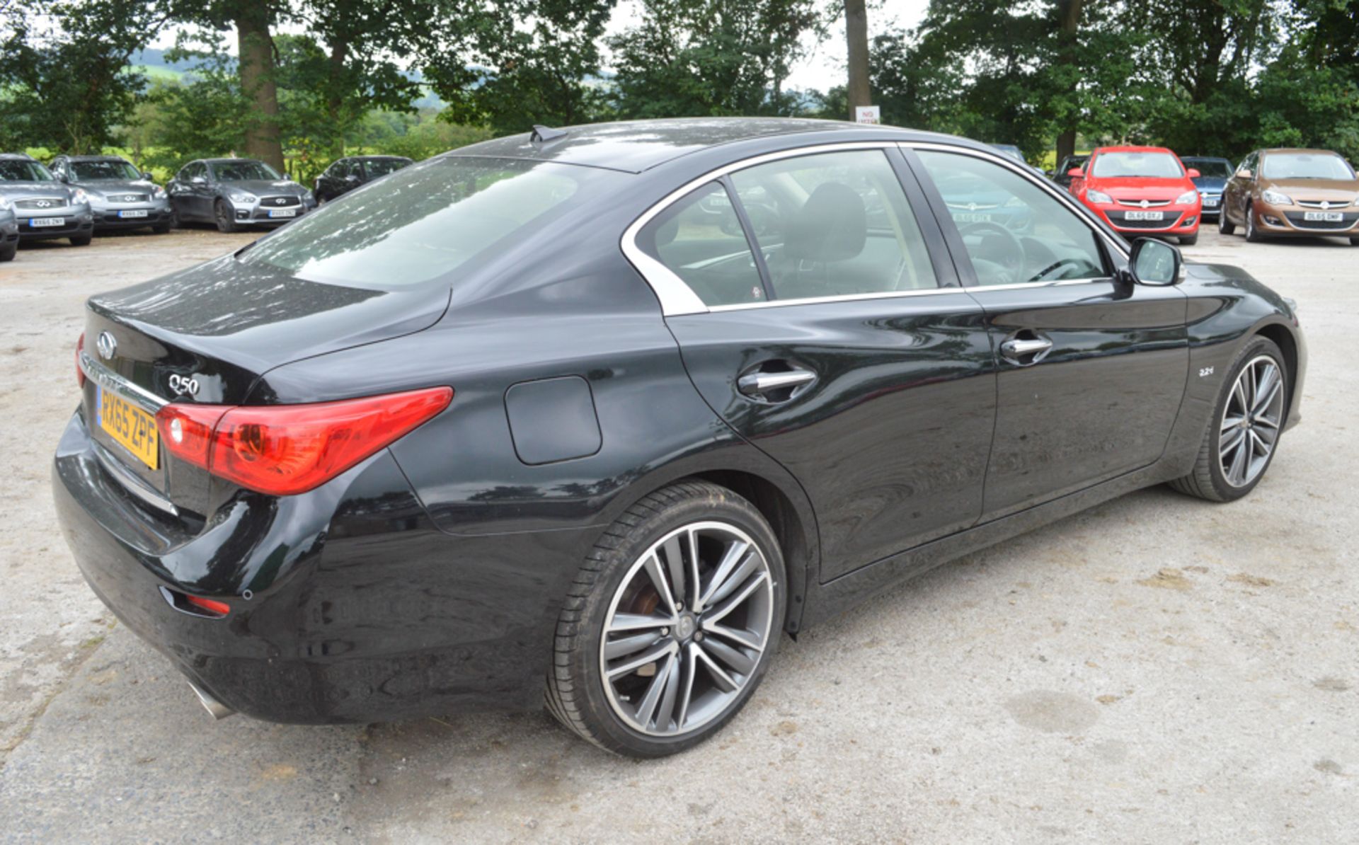 Infiniti Q50 2.2 TD Sport 4dr saloon  Registration number: RX65 ZPF Date of registration: 05/10/2015 - Image 2 of 8