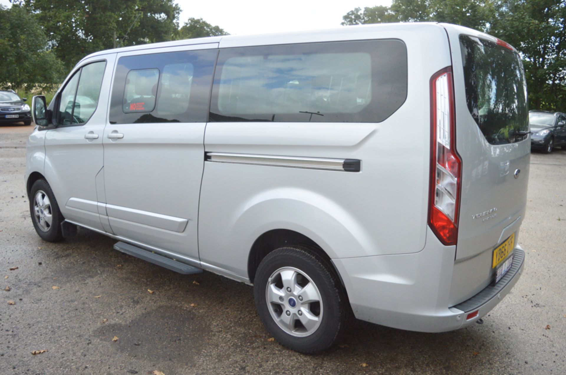 Ford Tourneo Custom 8 seat minibus  Registration Number: YD66 DTF Date of Registration: 01/09/2016 - Image 3 of 12