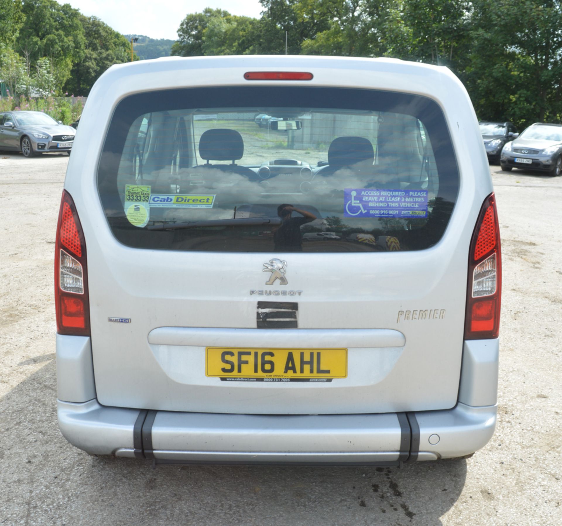 Peugeot Premier RS Blue HDI S/S 5 seat wheelchair access MPV Registration number: SF16 AHL Date of - Image 6 of 12