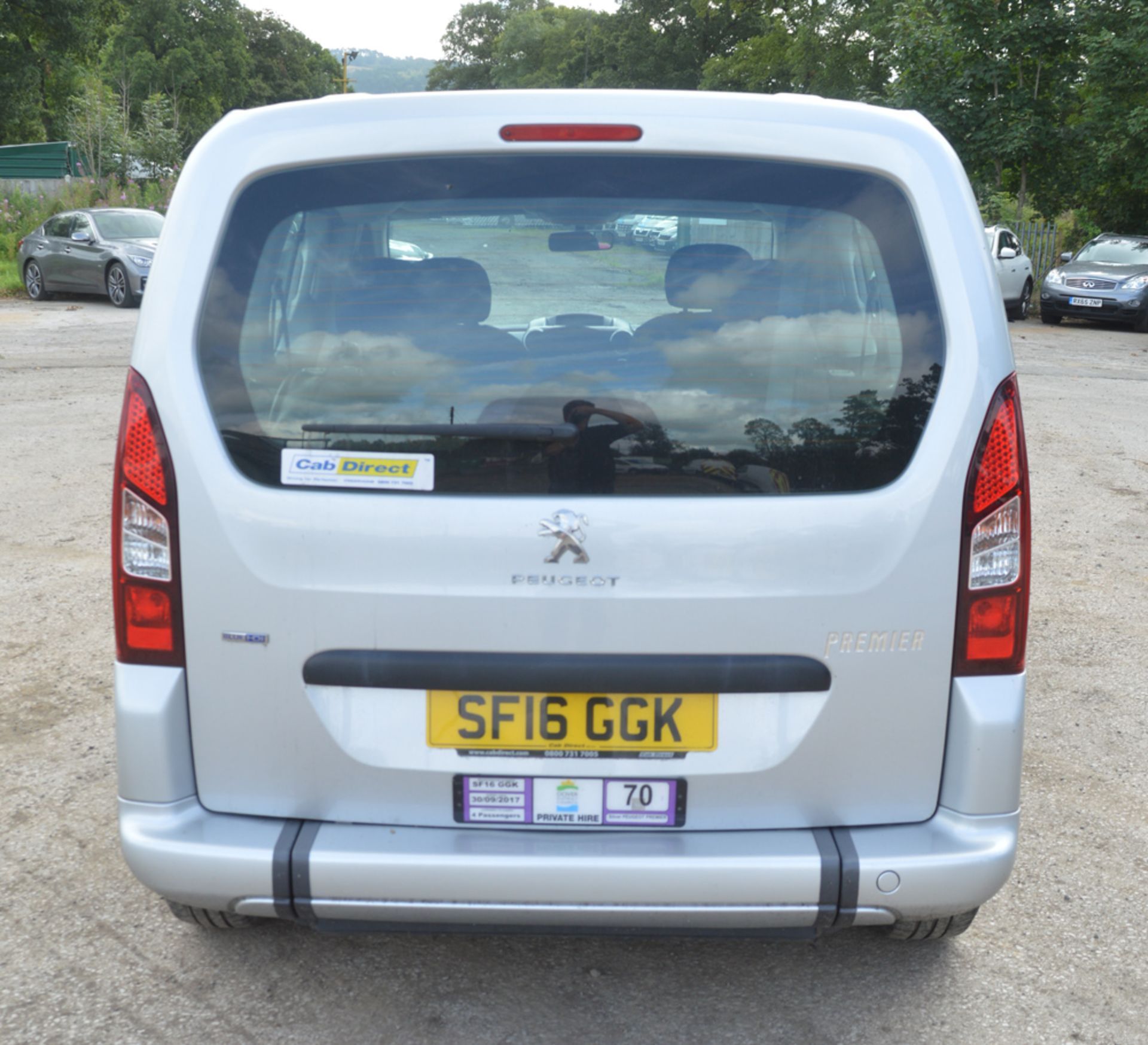 Peugeot Premier RS Blue HDI S/S 5 seat wheelchair access MPV Registration number: SF16 GGK  Date - Image 6 of 10