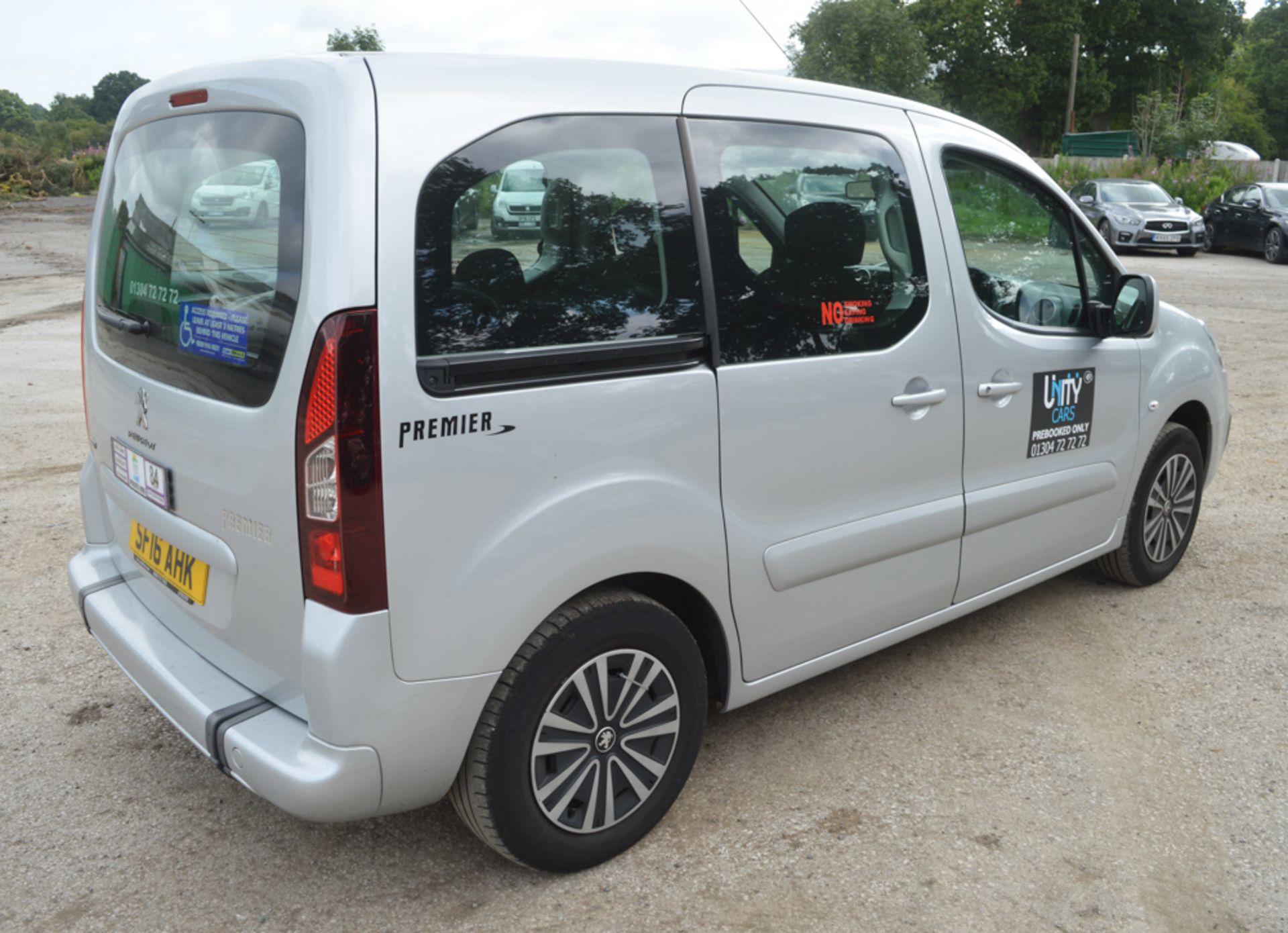 Peugeot Premier RS Blue HDI S/S 5 seat wheelchair access MPV Registration number: SF16 AHK Date of - Image 2 of 11