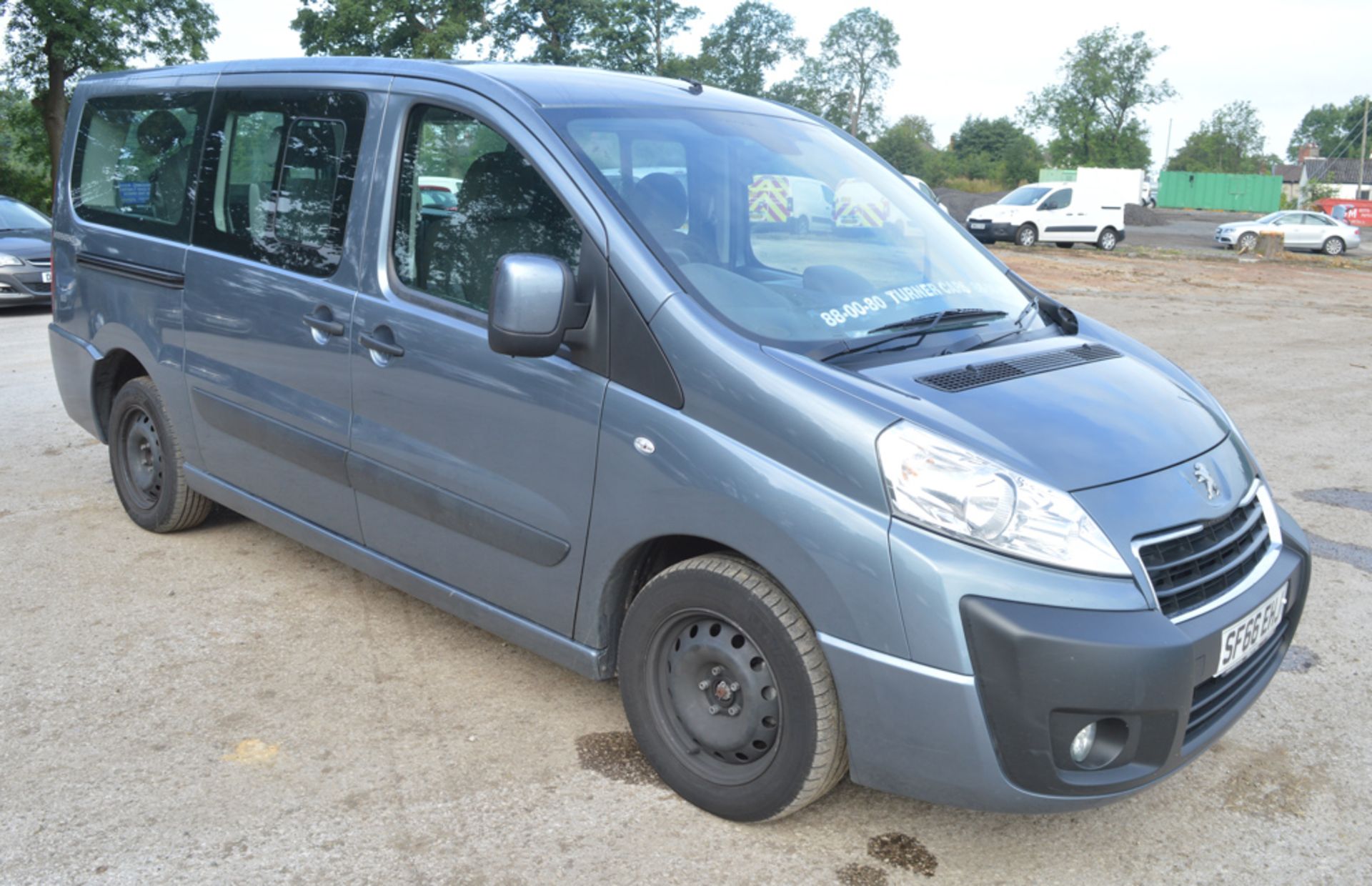Peugeot Expert Tepee Independence SE Plus 6 seat minibus Registration number: SF66 EHJ Date of