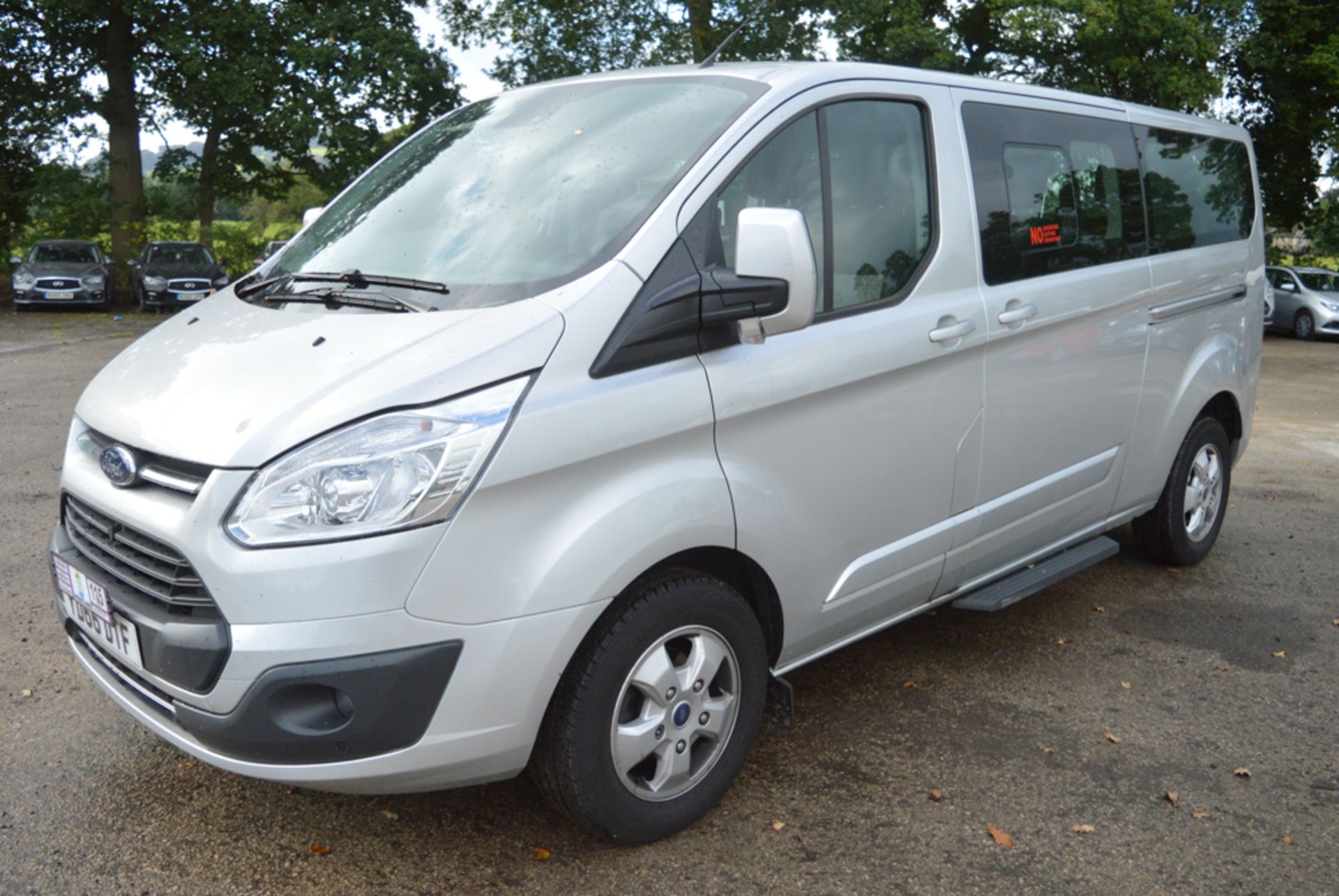 Ford Tourneo Custom 8 seat minibus  Registration Number: YD66 DTF Date of Registration: 01/09/2016 - Image 4 of 12