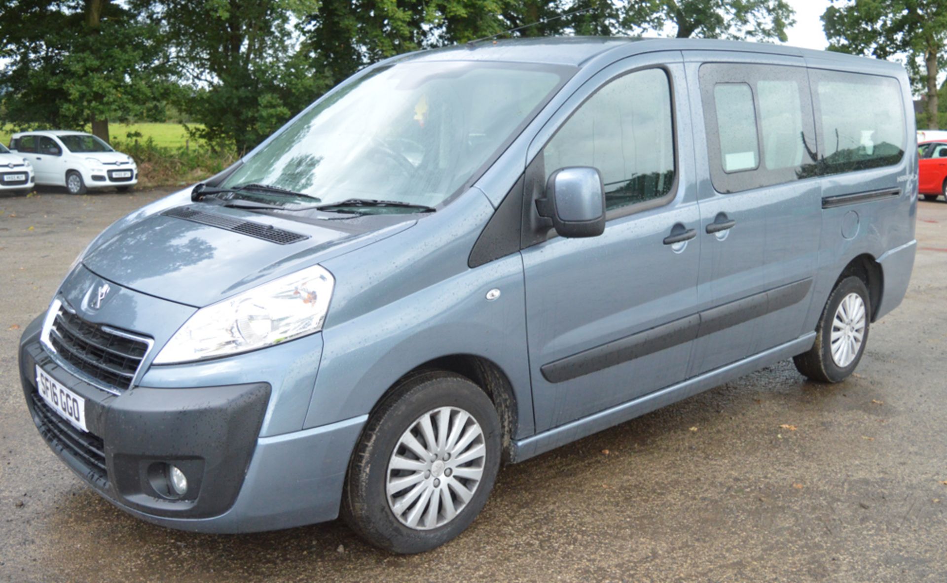 Peugeot Independence Expert Tepee 6 seat wheelchair access MPV Registration Number: SF16 GGO  Date - Image 4 of 12