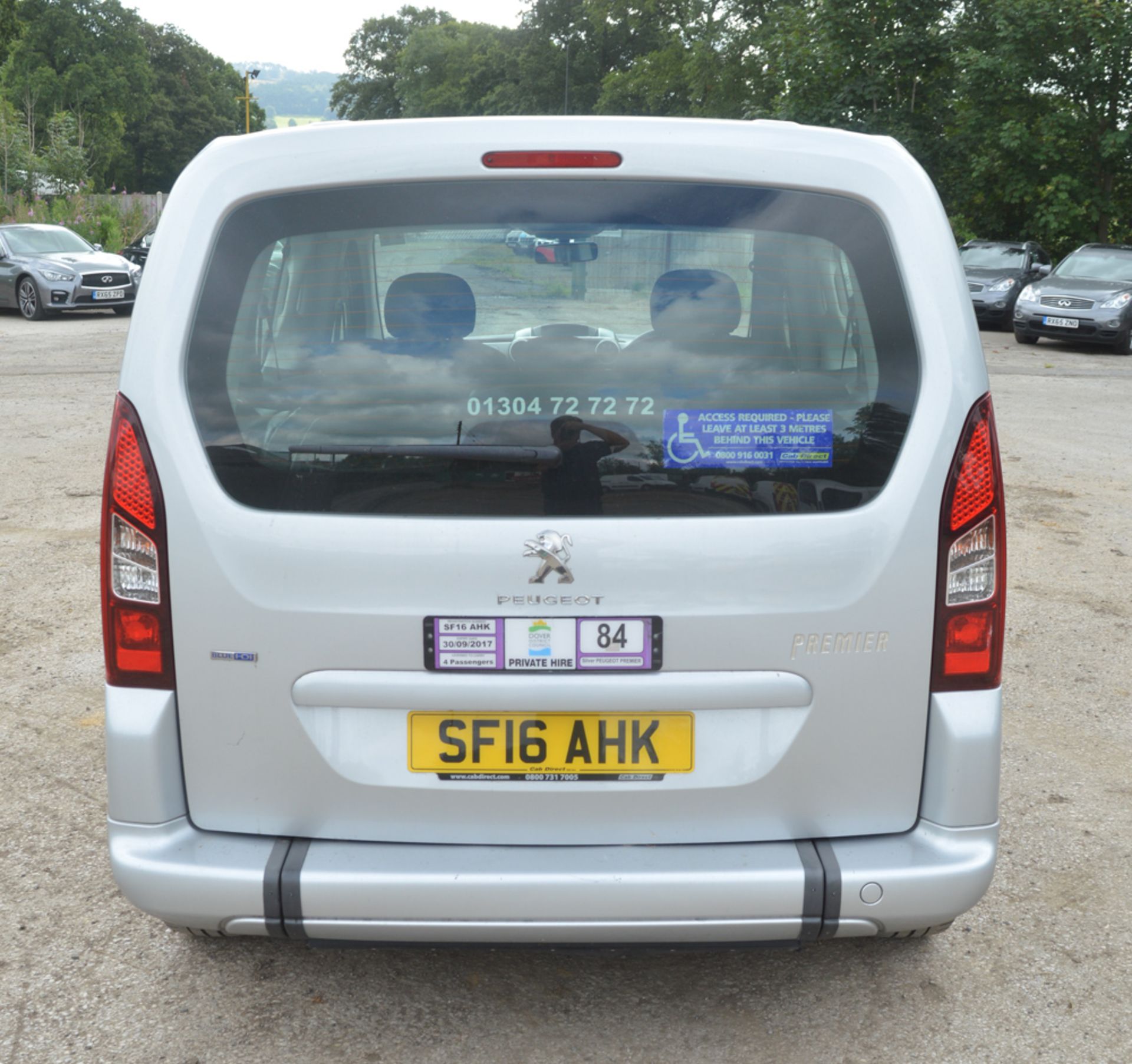 Peugeot Premier RS Blue HDI S/S 5 seat wheelchair access MPV Registration number: SF16 AHK Date of - Image 6 of 11