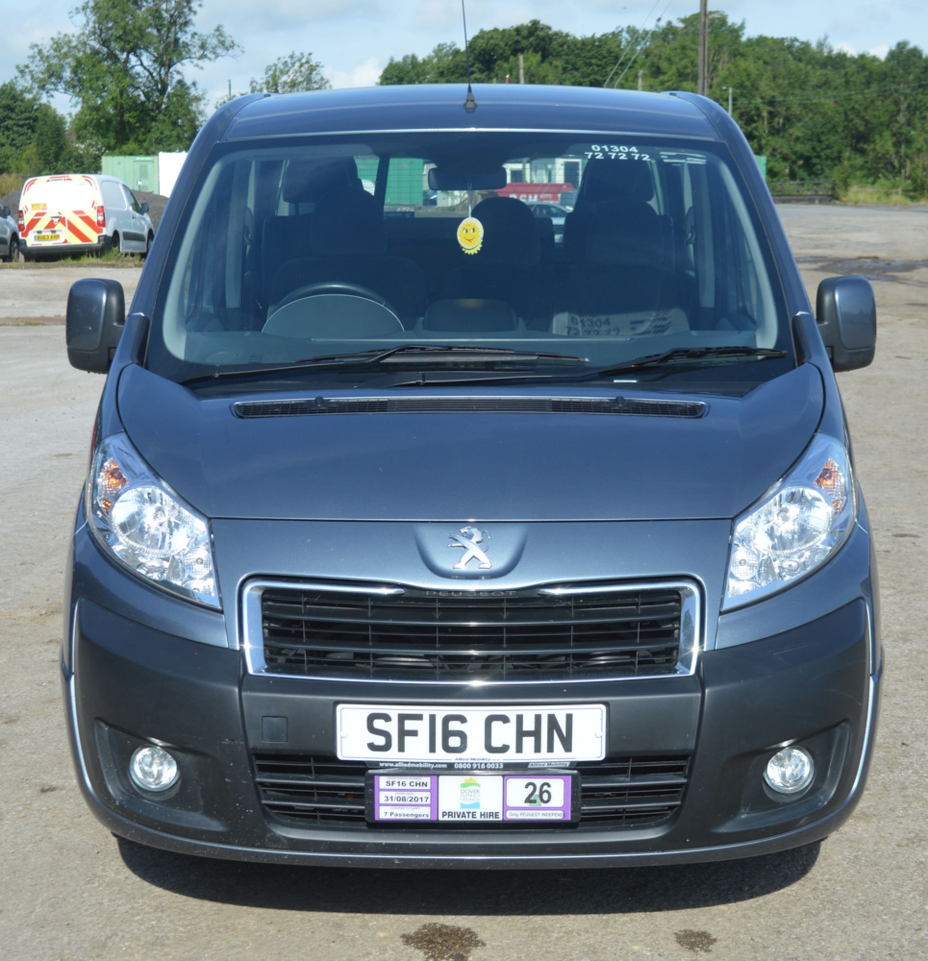 Peugeot Expert Tepee Independence SE Plus 6 seat minibus Registration number: SF16 CHN Date of - Image 5 of 13